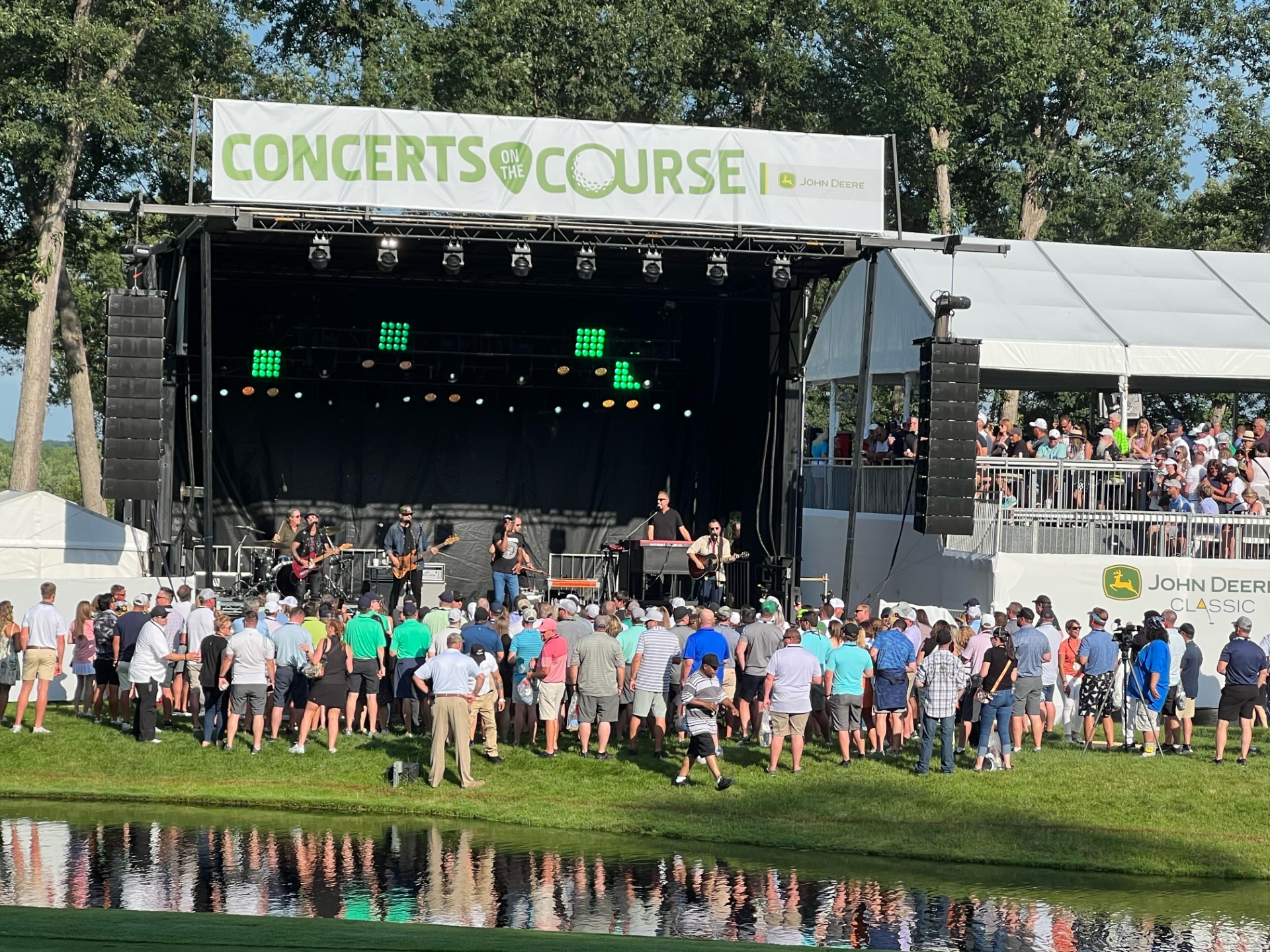 Concerts on the Course packs the 18th hole