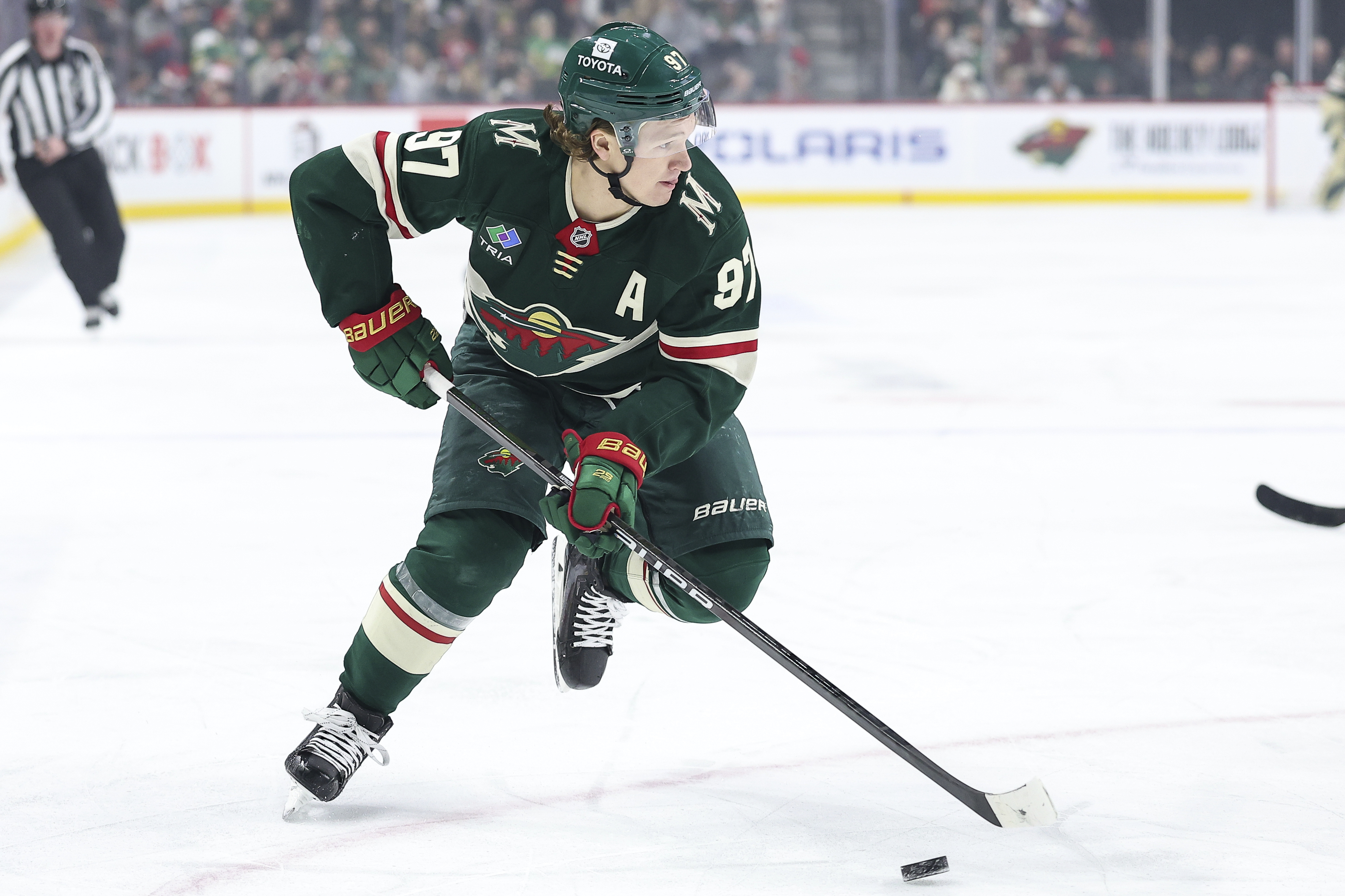 Kirill Kaprizov signs NHL record 8-year, $136 million extension to