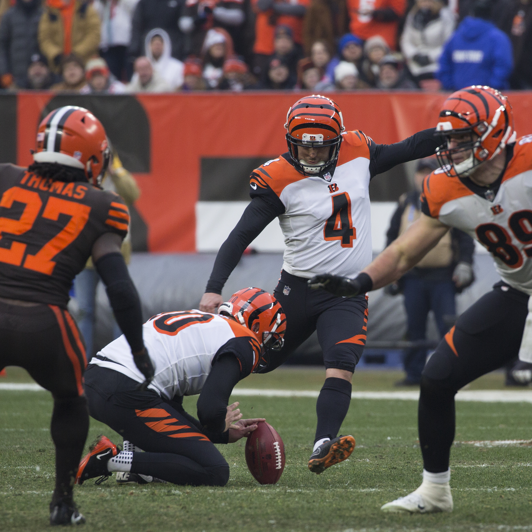 PHOTOS: Browns hold off Bengals for season sweep, 26-18