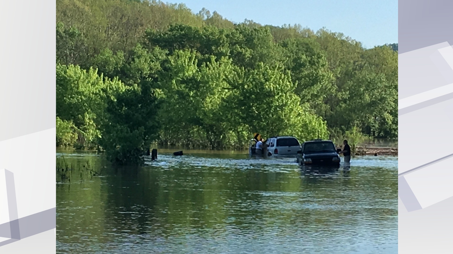 Teacher rescued from flood waters in Knox County