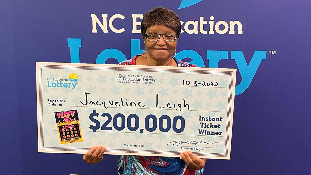 Carolina Panthers lottery ticket turns into $200,000 stocking stuffer -  WWAYTV3