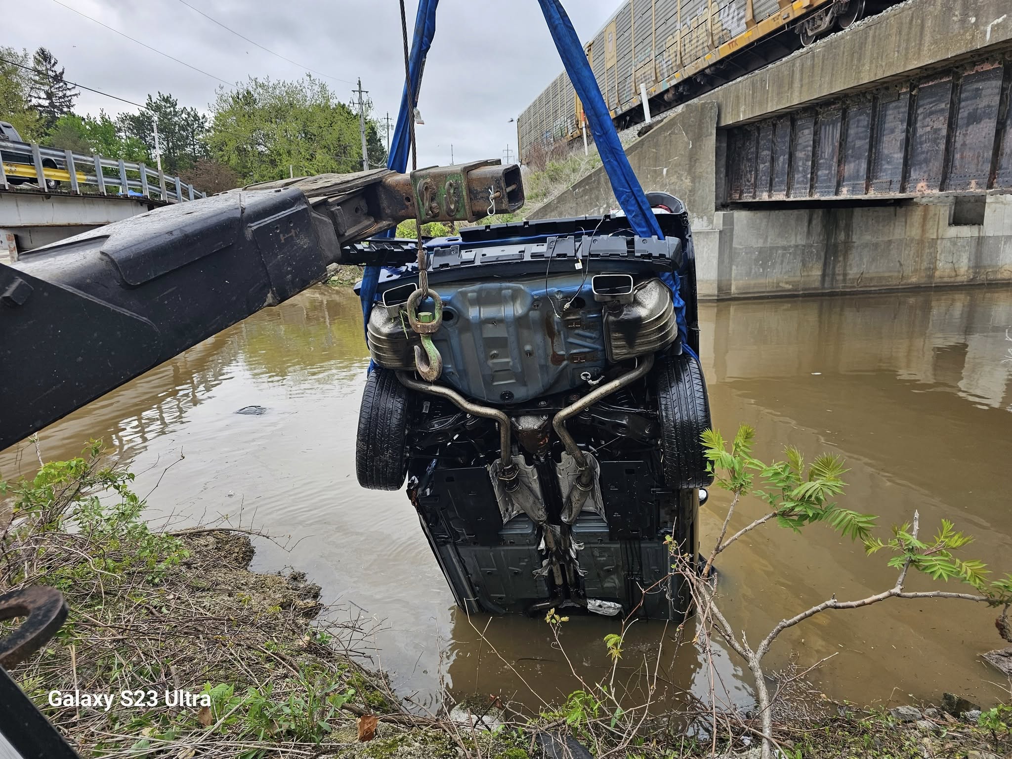 Lorain driver cited for OVI again after car plunges into Beaver