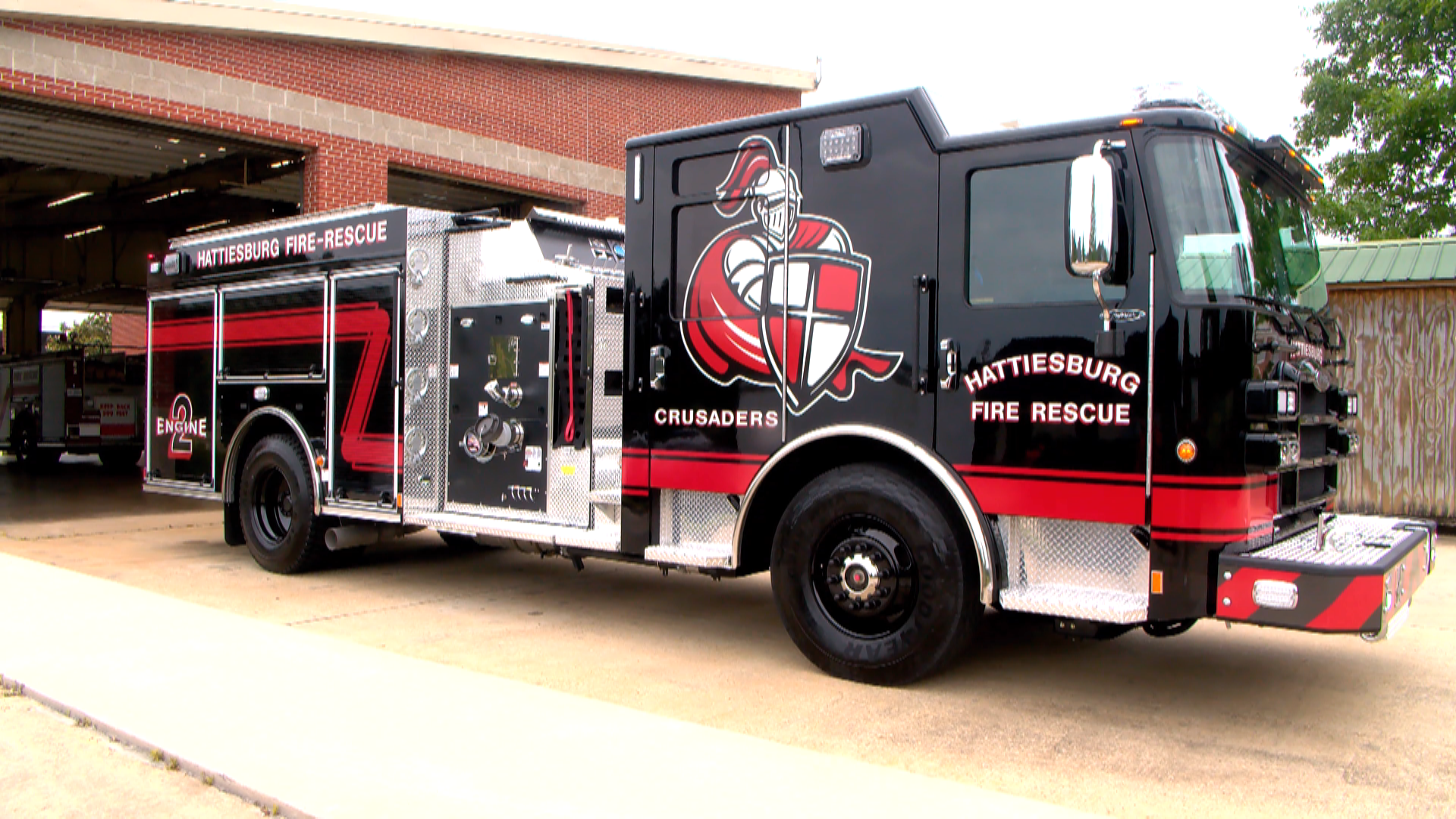 HFD unveils new William Carey themed firetruck