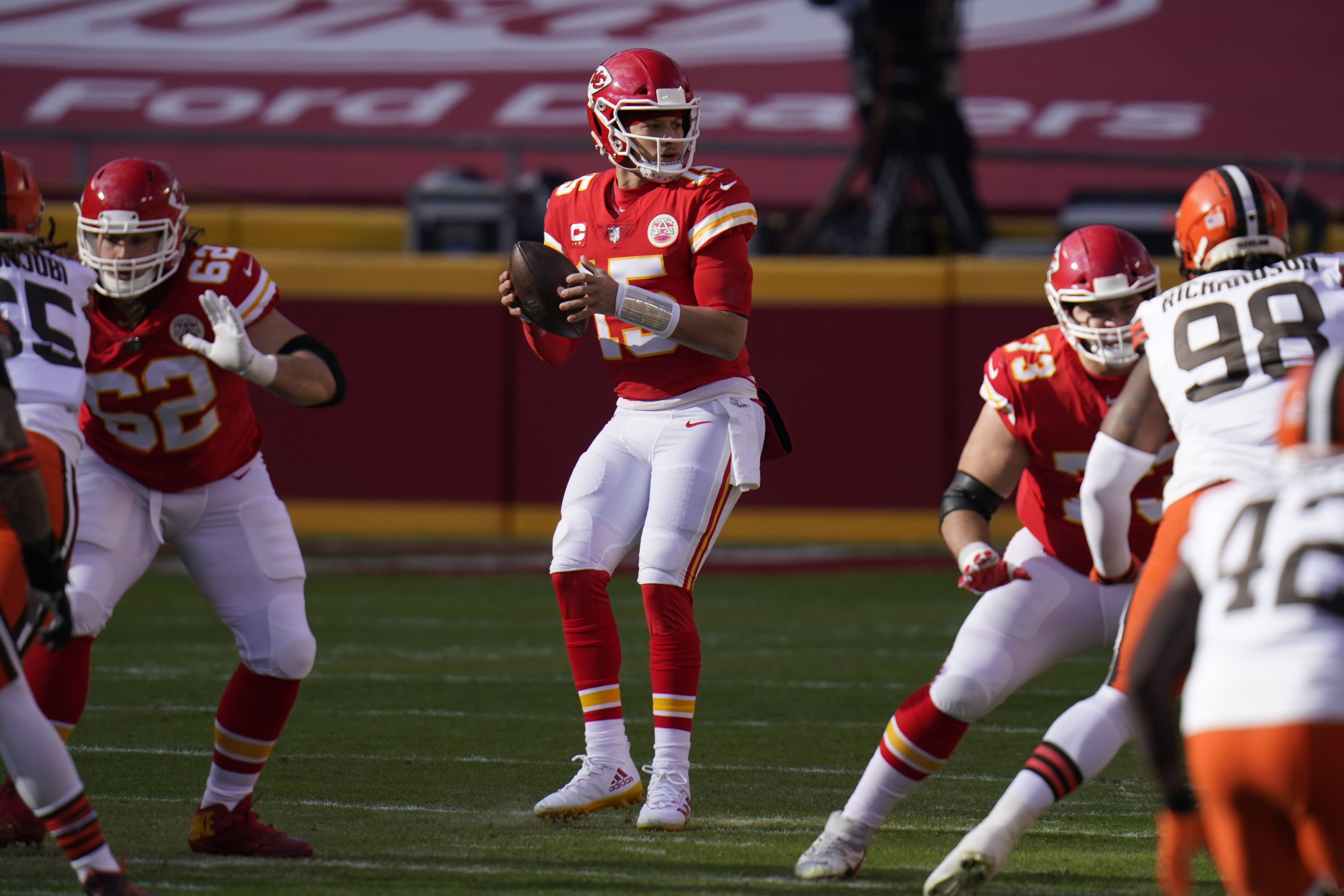 Chiefs vs. Browns score: Despite Patrick Mahomes concussion, Kansas City  reaches third straight AFC title game 