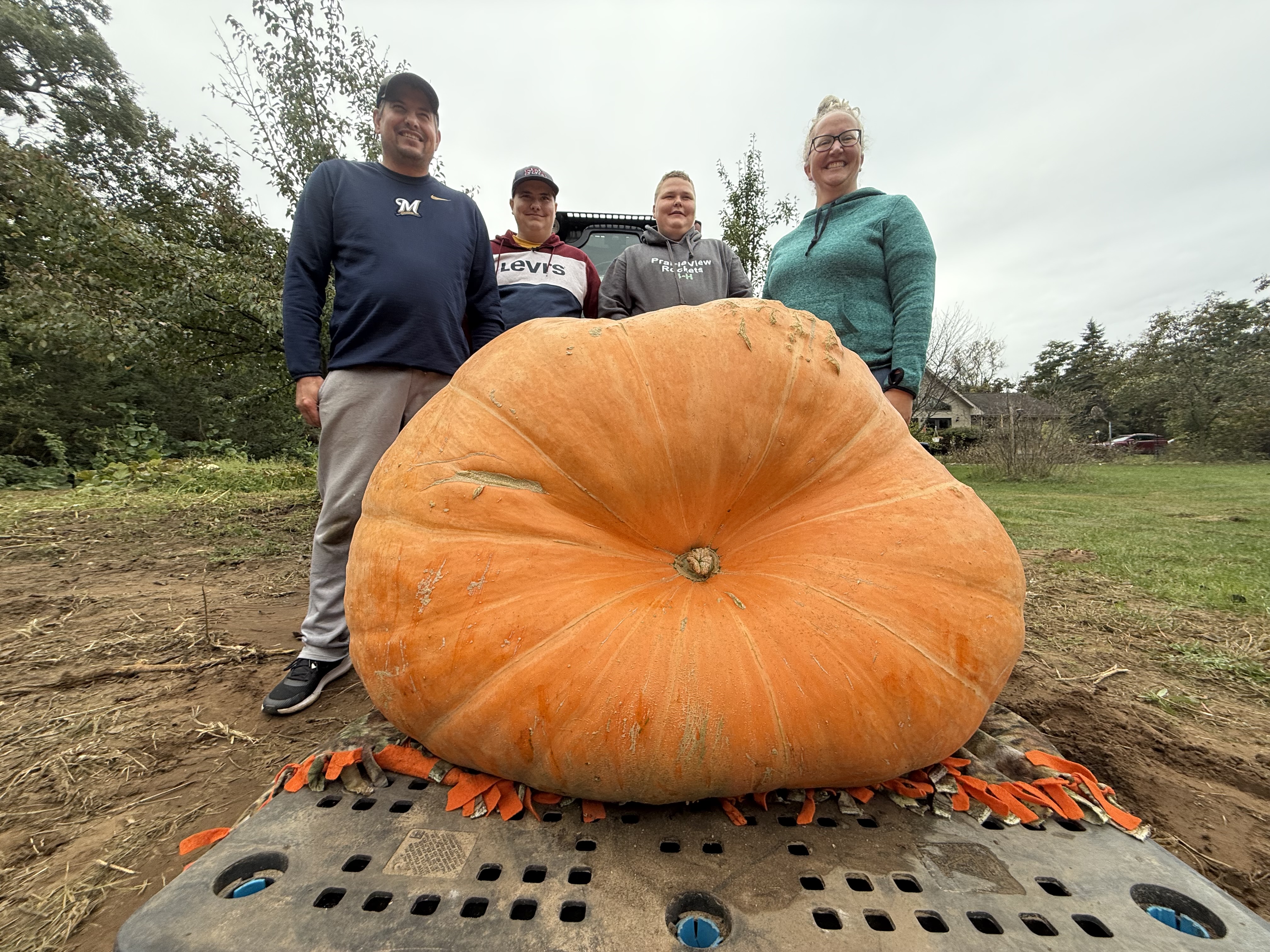 Green Lake County brothers are real up-and-comers in the giant