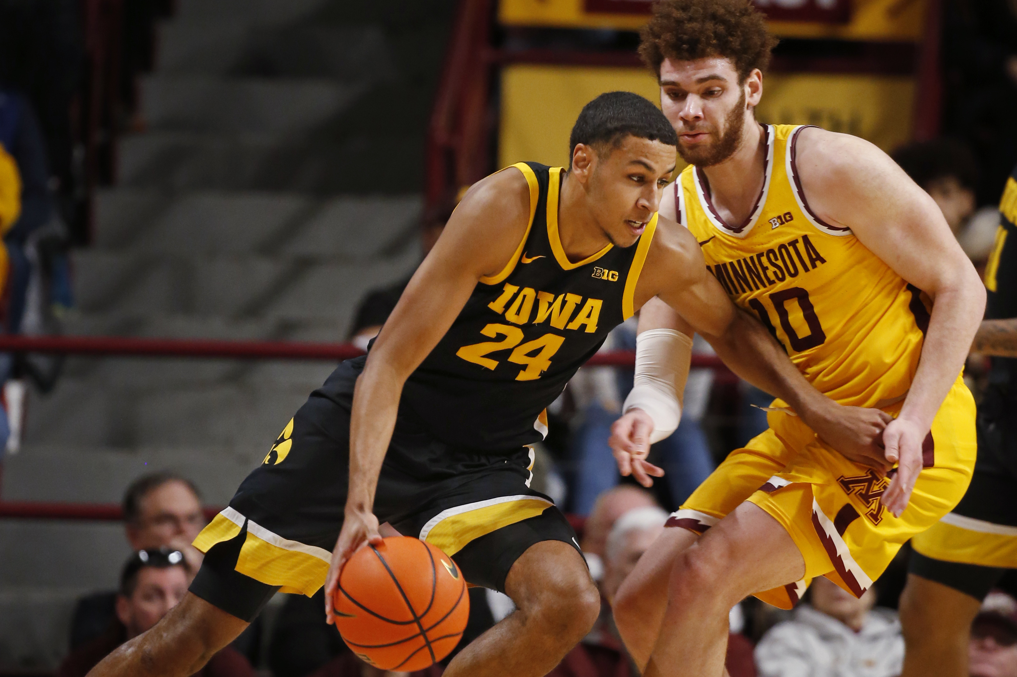 Why Kris Murray Returned for Another Season at Iowa