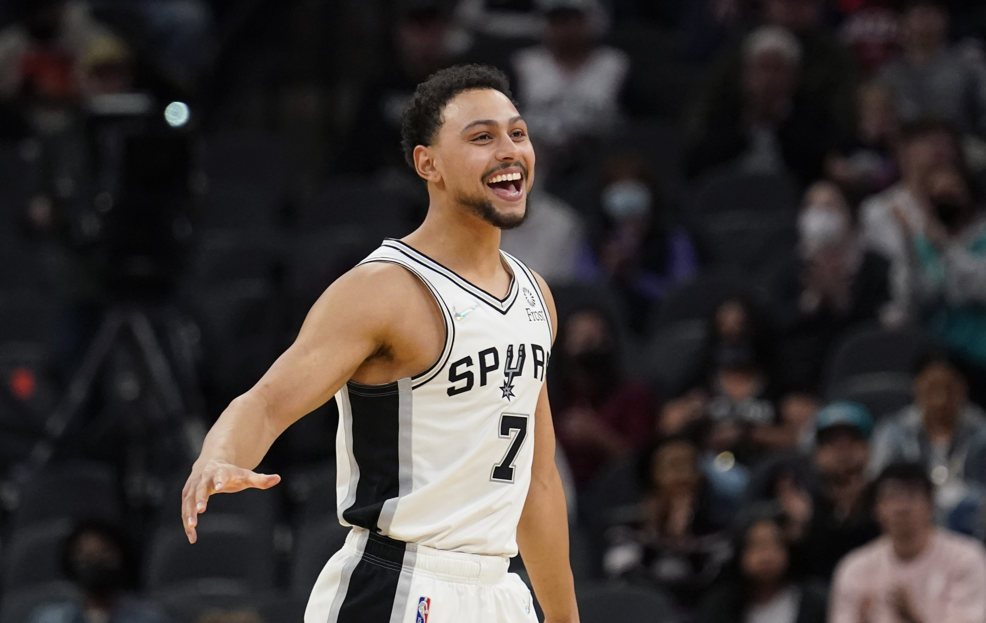 Bryn Forbes to Nuggets, Juan Hernangomez to Spurs in three-way trade