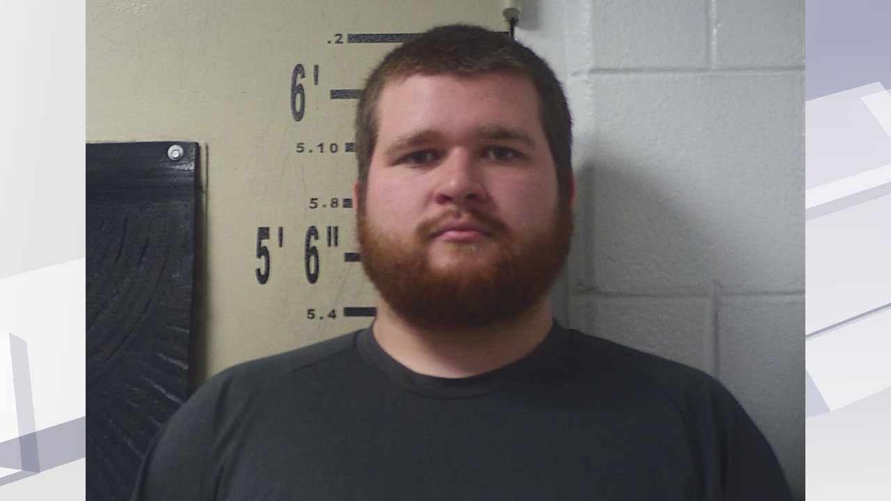 Former Mason Co. substitute teacher charged with sexual abuse of juvenile