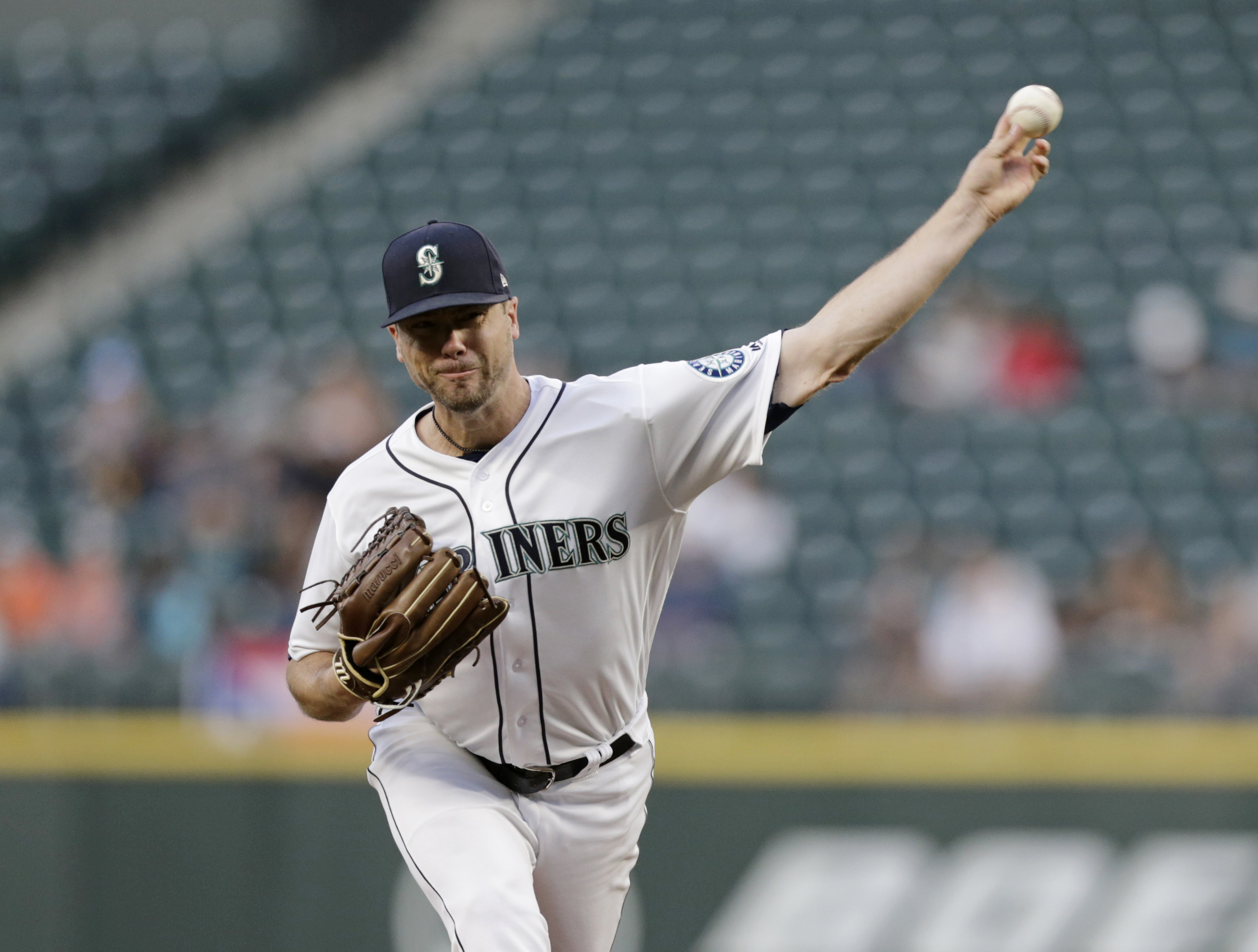 Padres option pitcher Wade LeBlanc