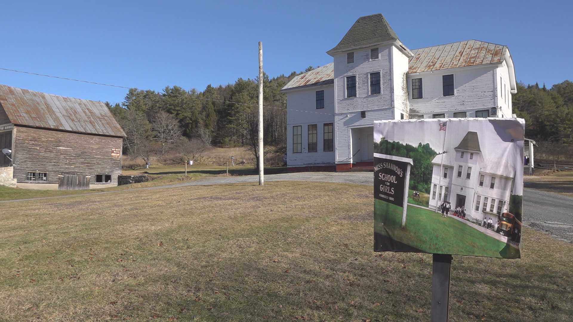 Transforming an old school into a tourist attraction for East Corinth