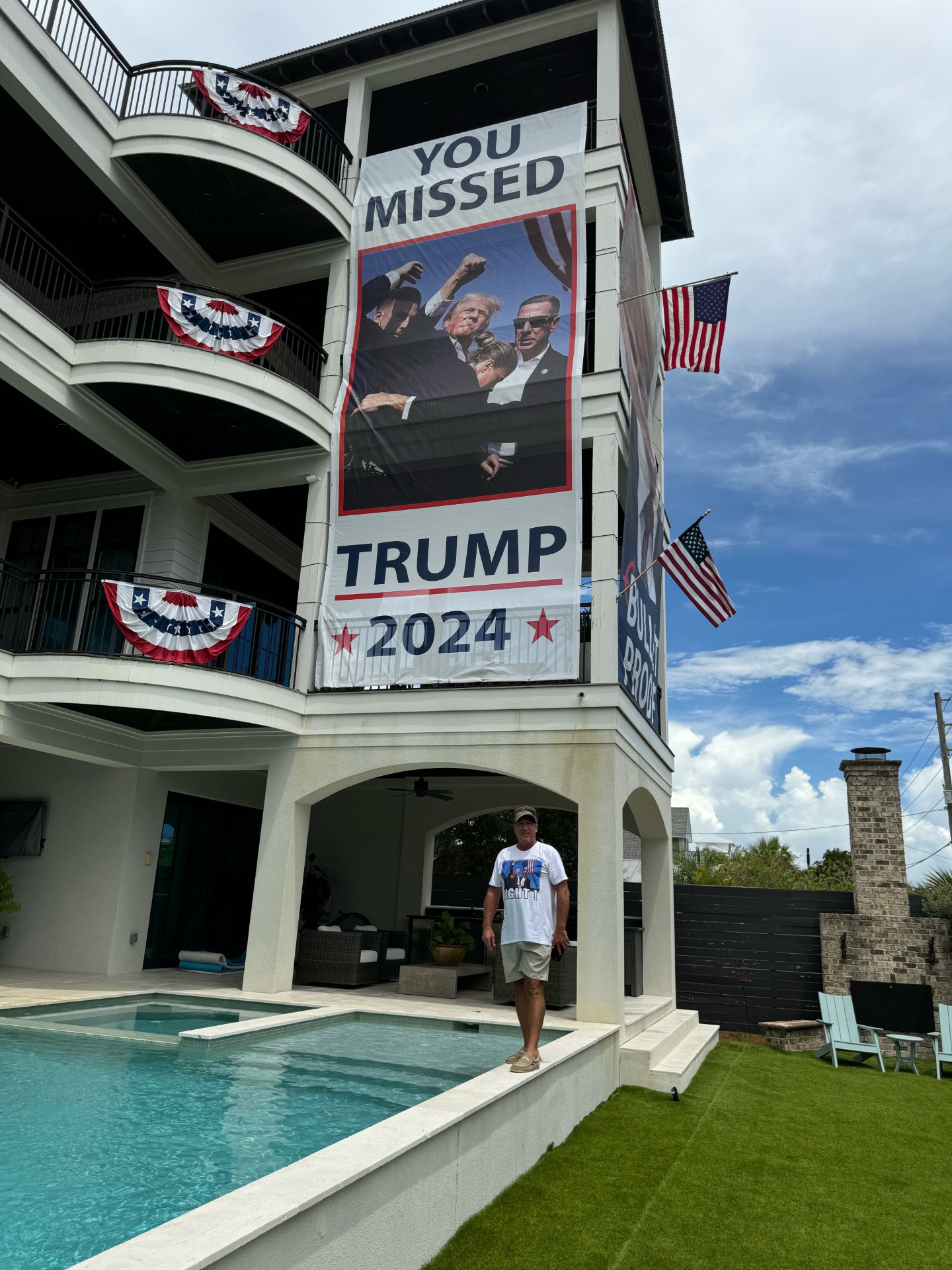 Florida man refuses to take down giant Trump banners despite
