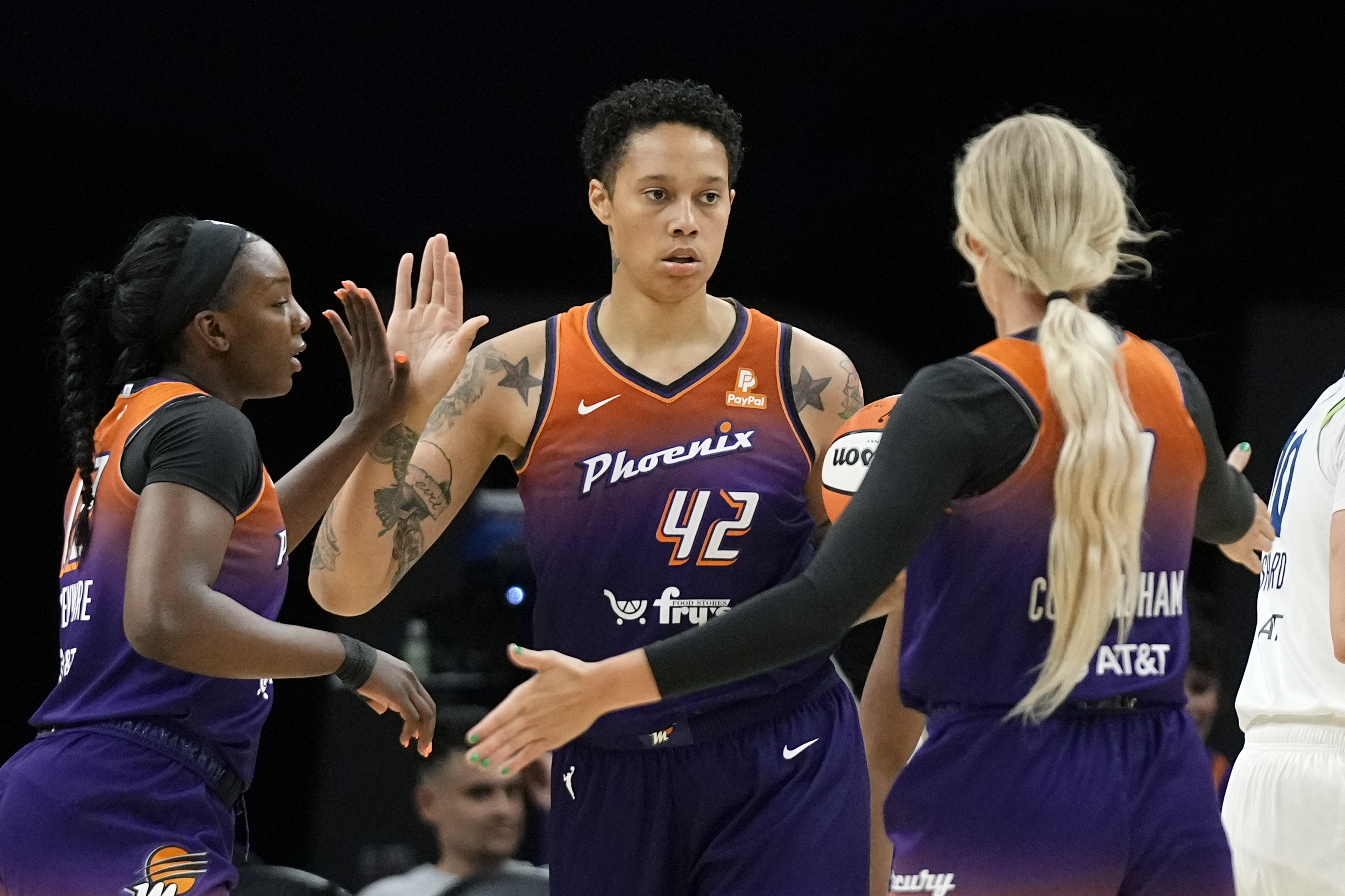 Phoenix Mercury announce opening-night roster vs. Sparks
