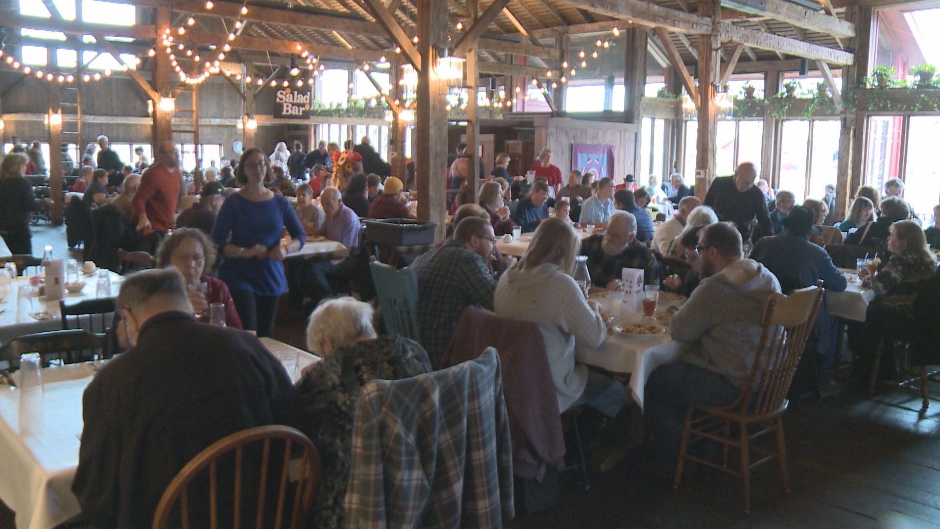 Amish Acres Becomes Family For Those Who Need It On Thanksgiving