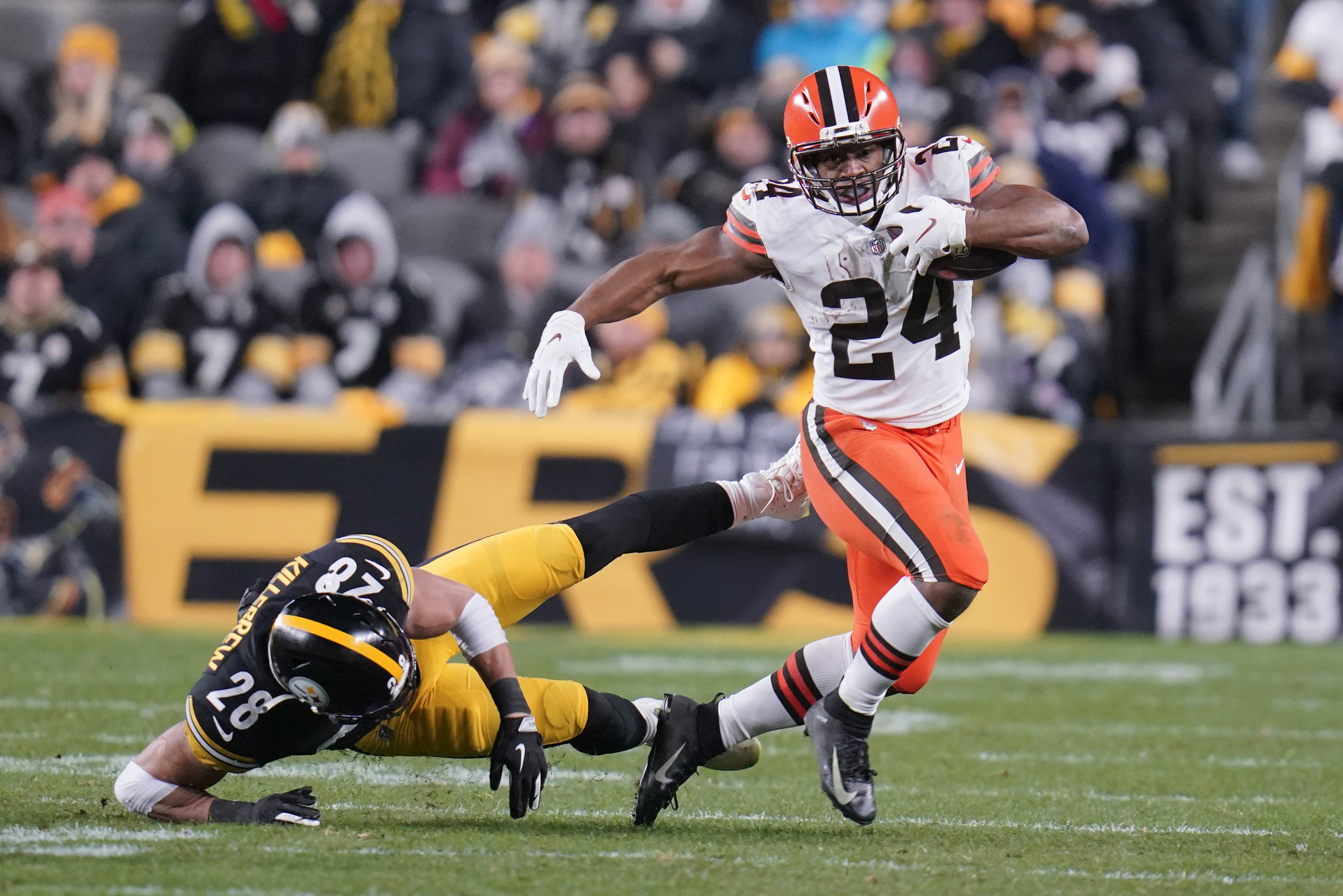 Watch Cleveland Browns RB Nick Chubb's Batman-themed hype video for  upcoming NFL season