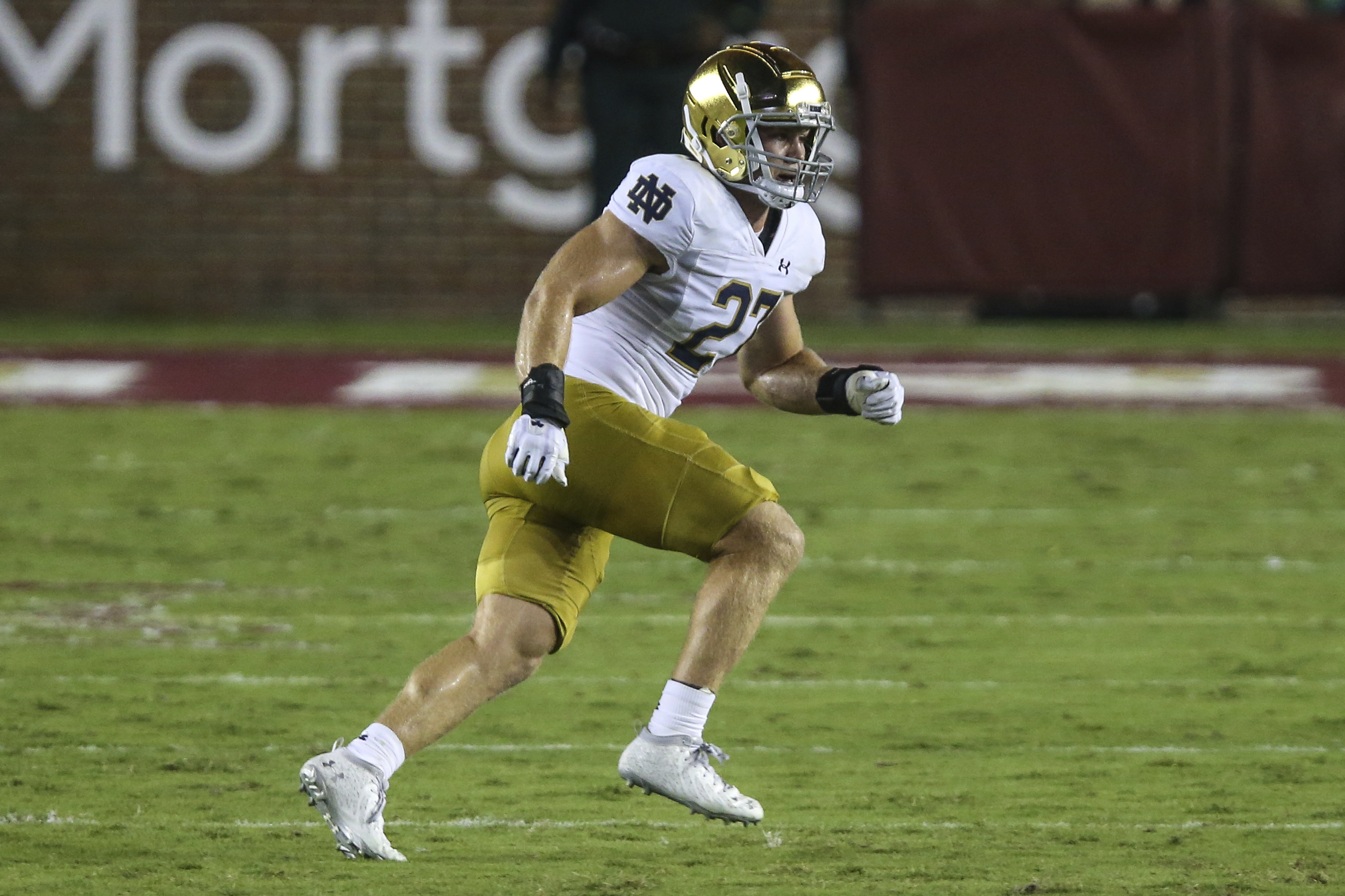 This Guy Plays Notre Dame Football: #27 JD Bertrand, Linebacker