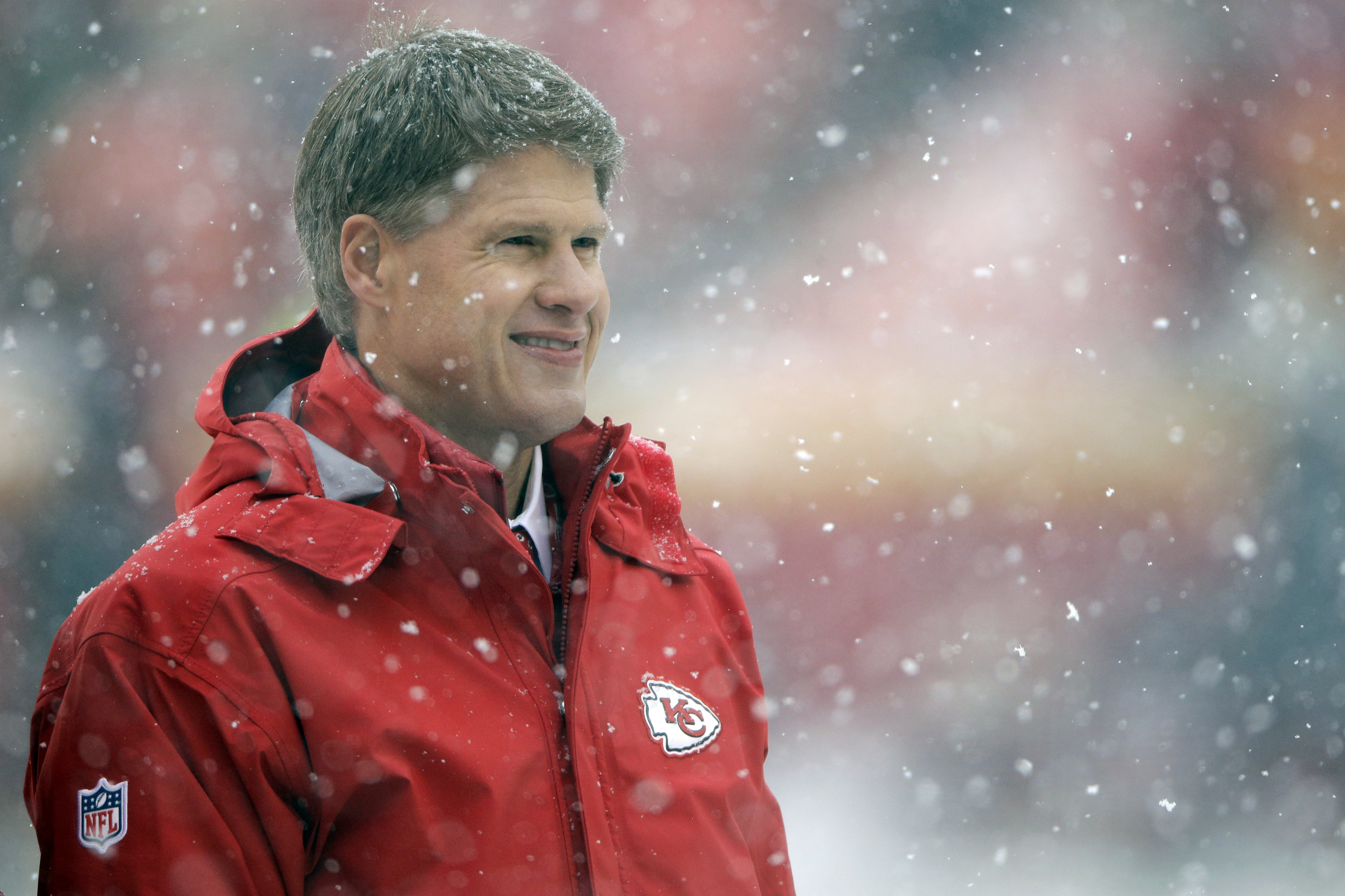 Clark Hunt supports Patrick Mahomes, Tyrann Mathieu's fight vs. racism