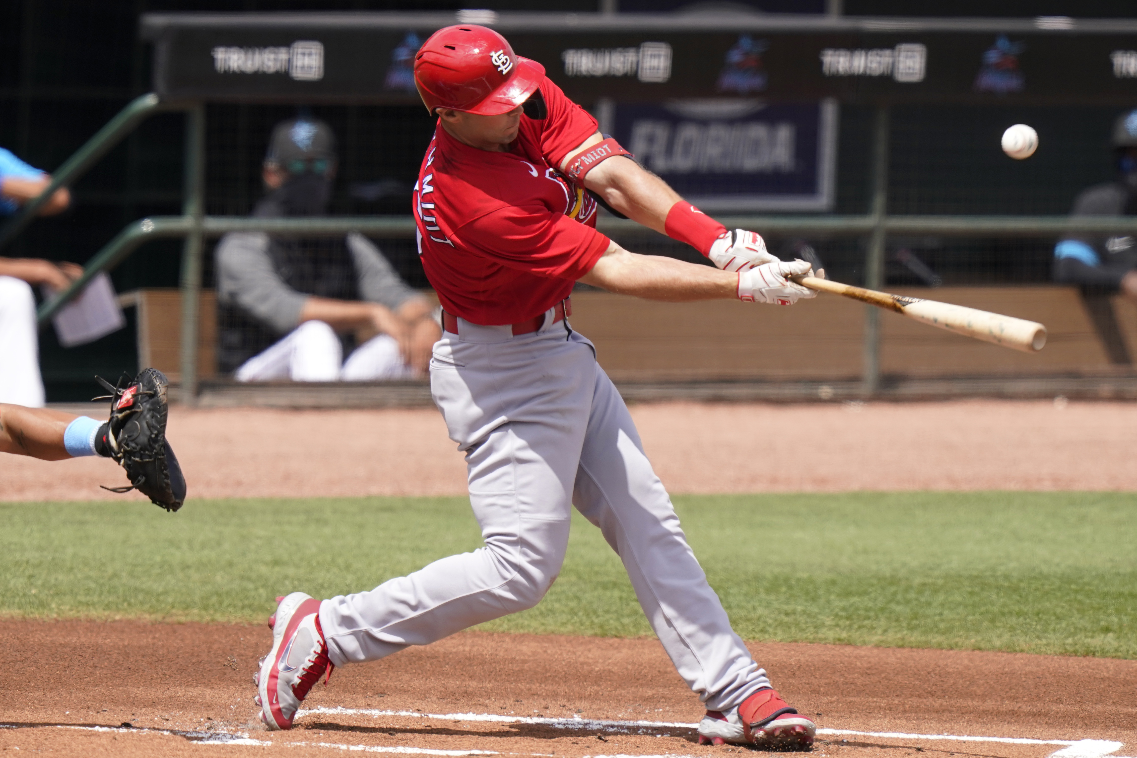 Goldschmidt goes deep twice in Cardinals' 8-3 win over Cubs Midwest News -  Bally Sports