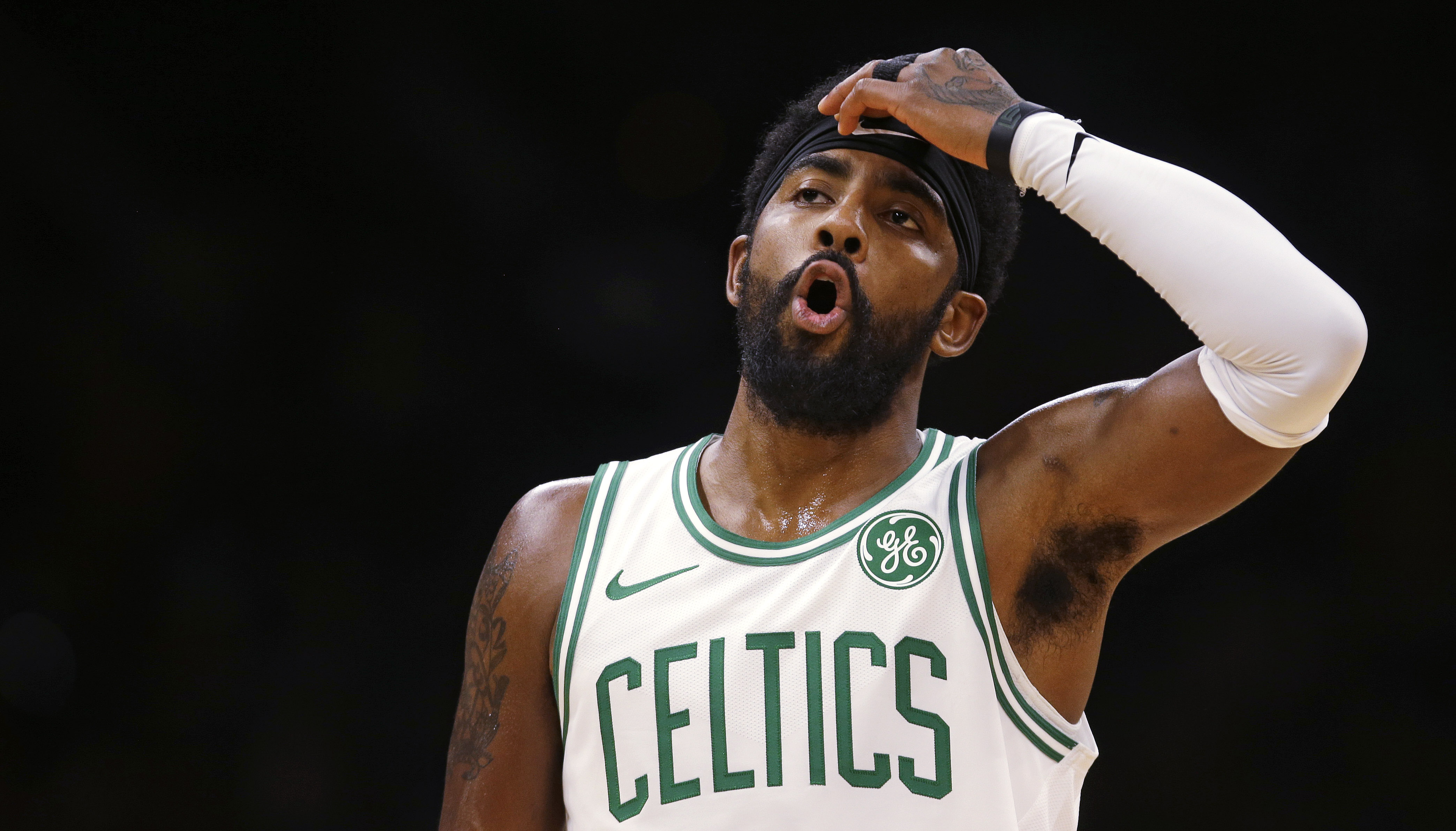 kyrie irving says the earth is flat