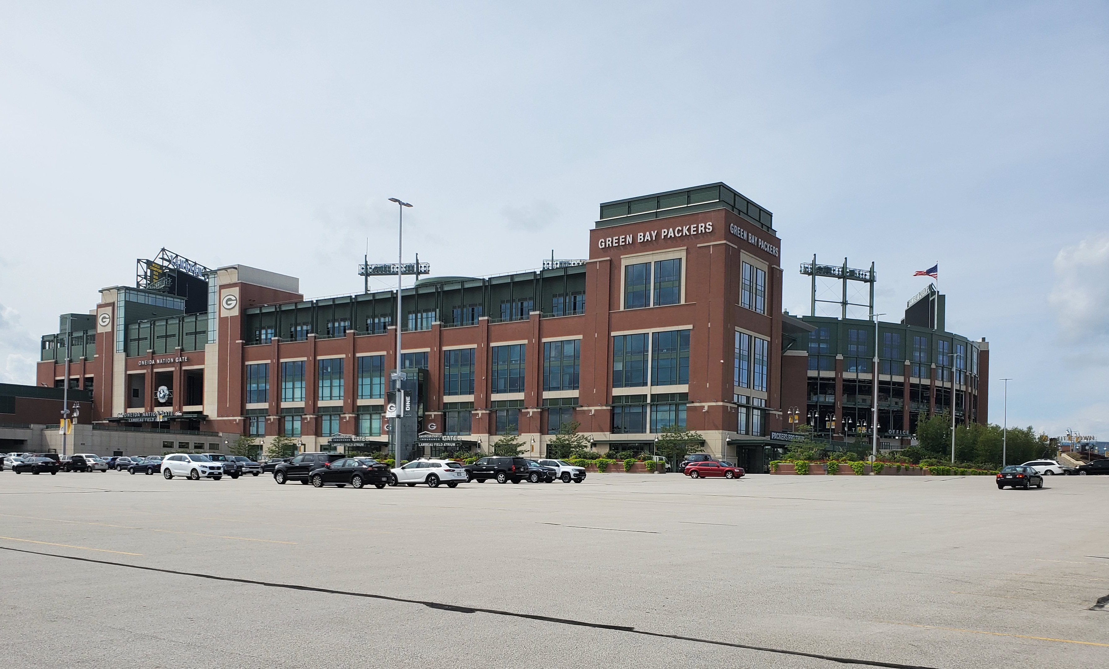 European pro soccer coming to Lambeau Field