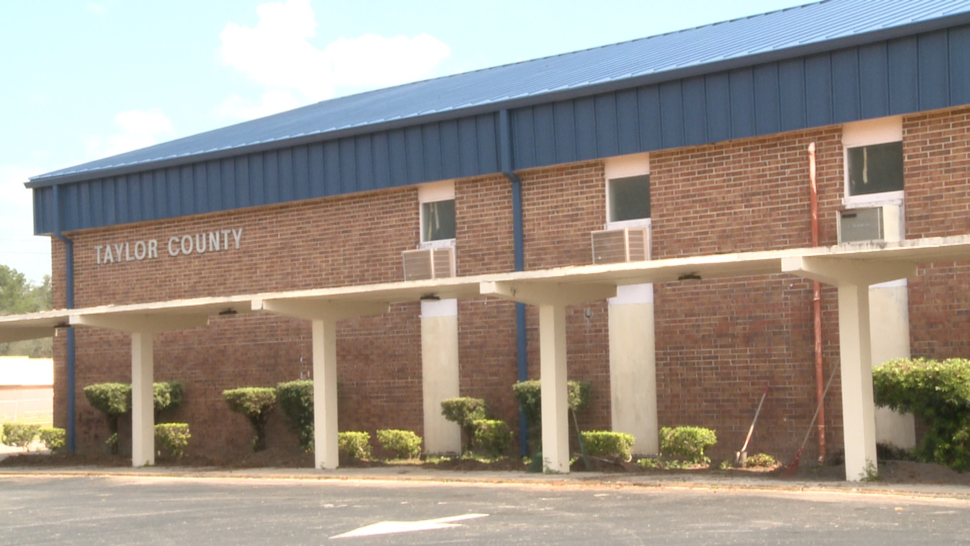 Taylor County Superintendent To Step Down Next Month