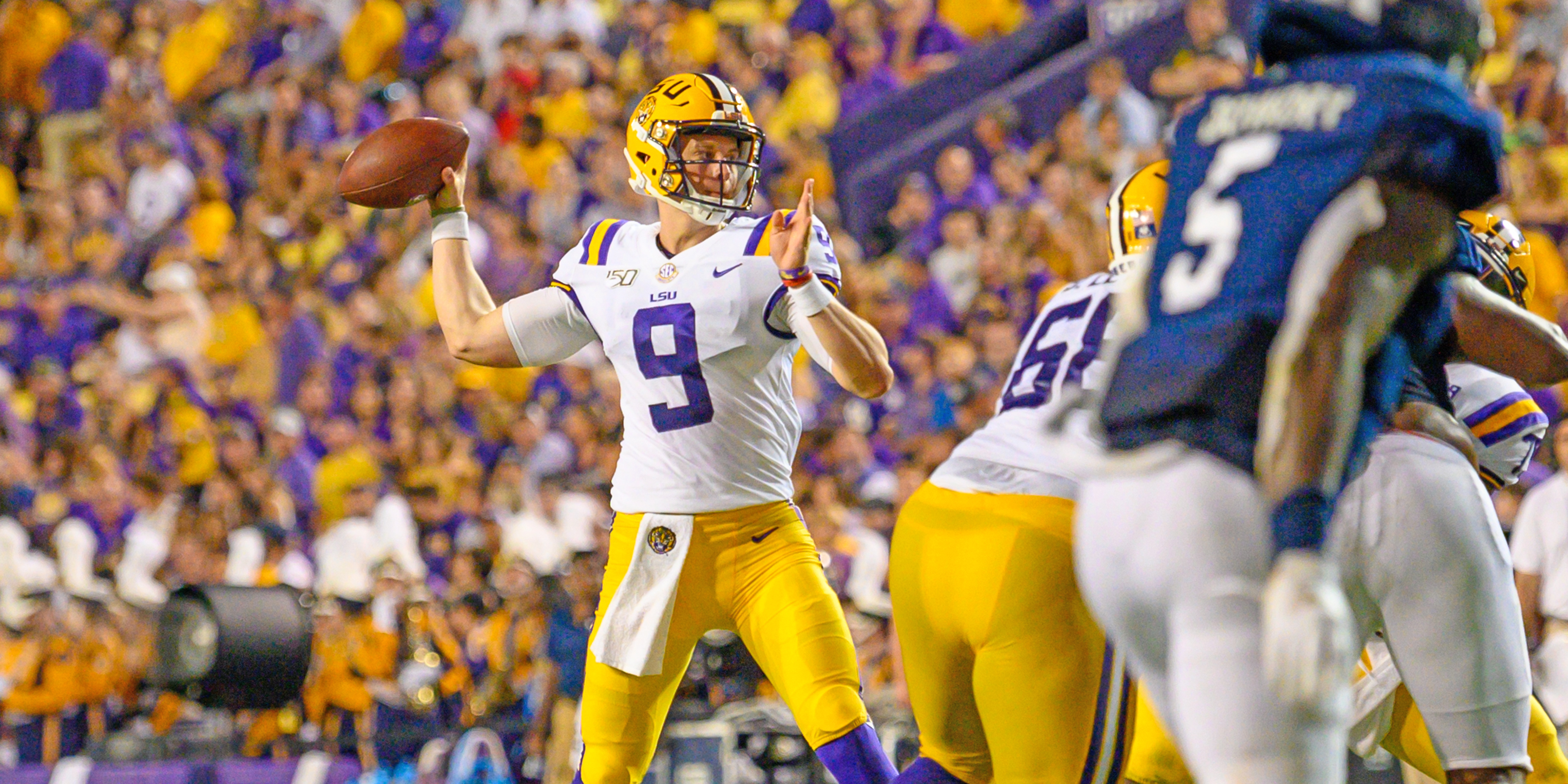 LSU quarterback Joe Burrow wins Heisman Trophy in landslide vote, College  football