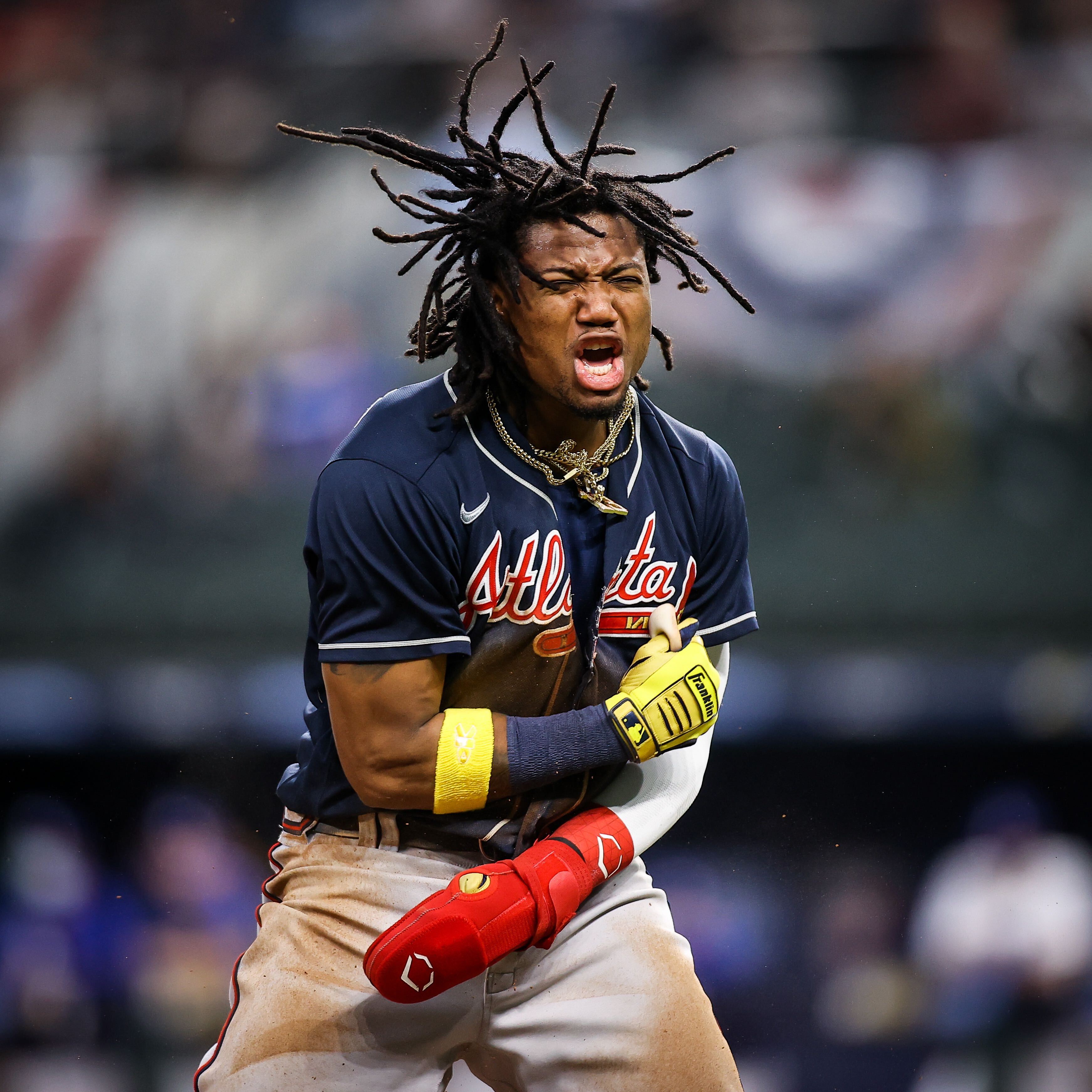 Braves beat Dodgers 8-7 in matchup between two best teams in