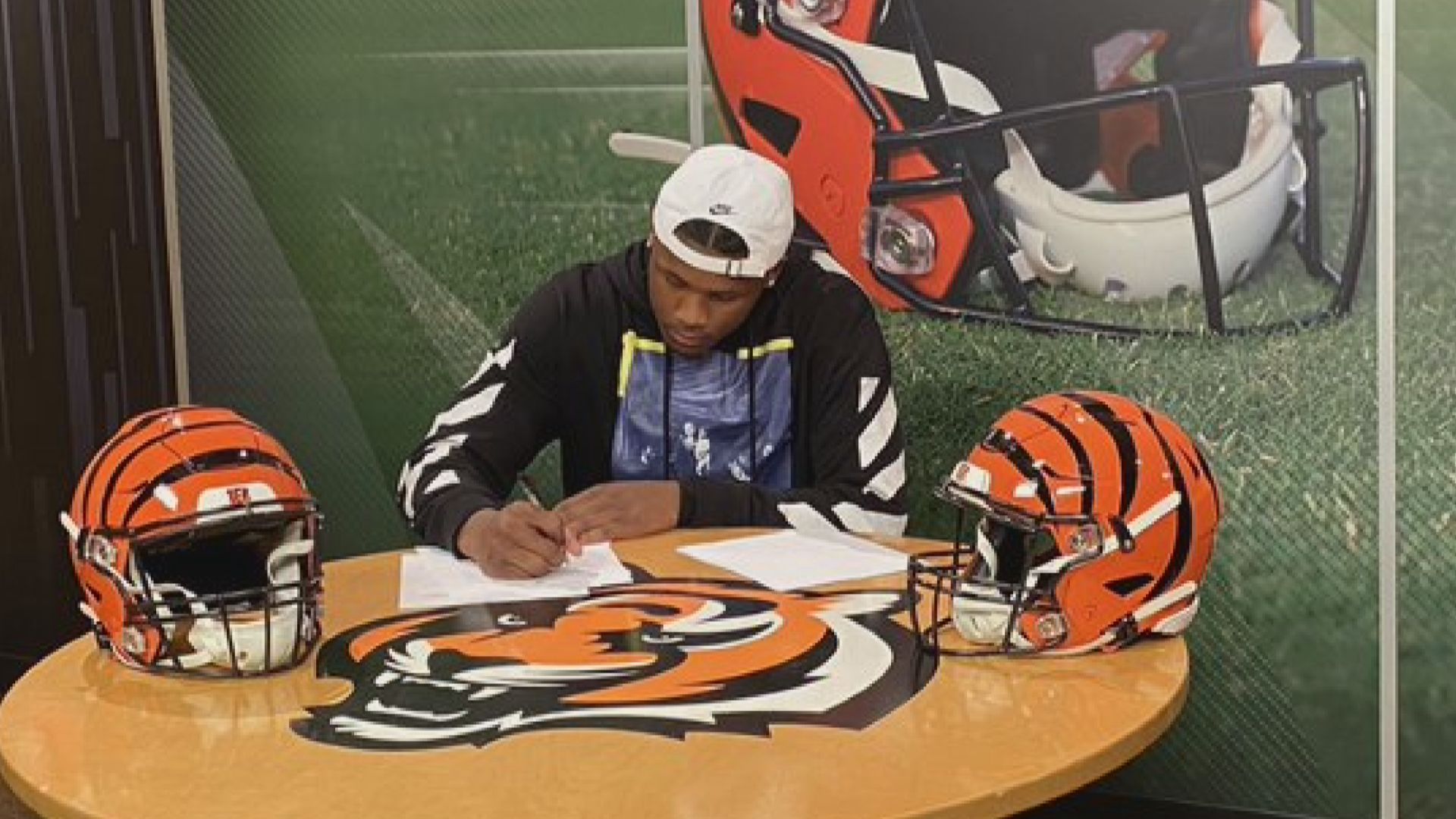 Meet the Bengals newest wide receiver, Tee Higgins from Clemson