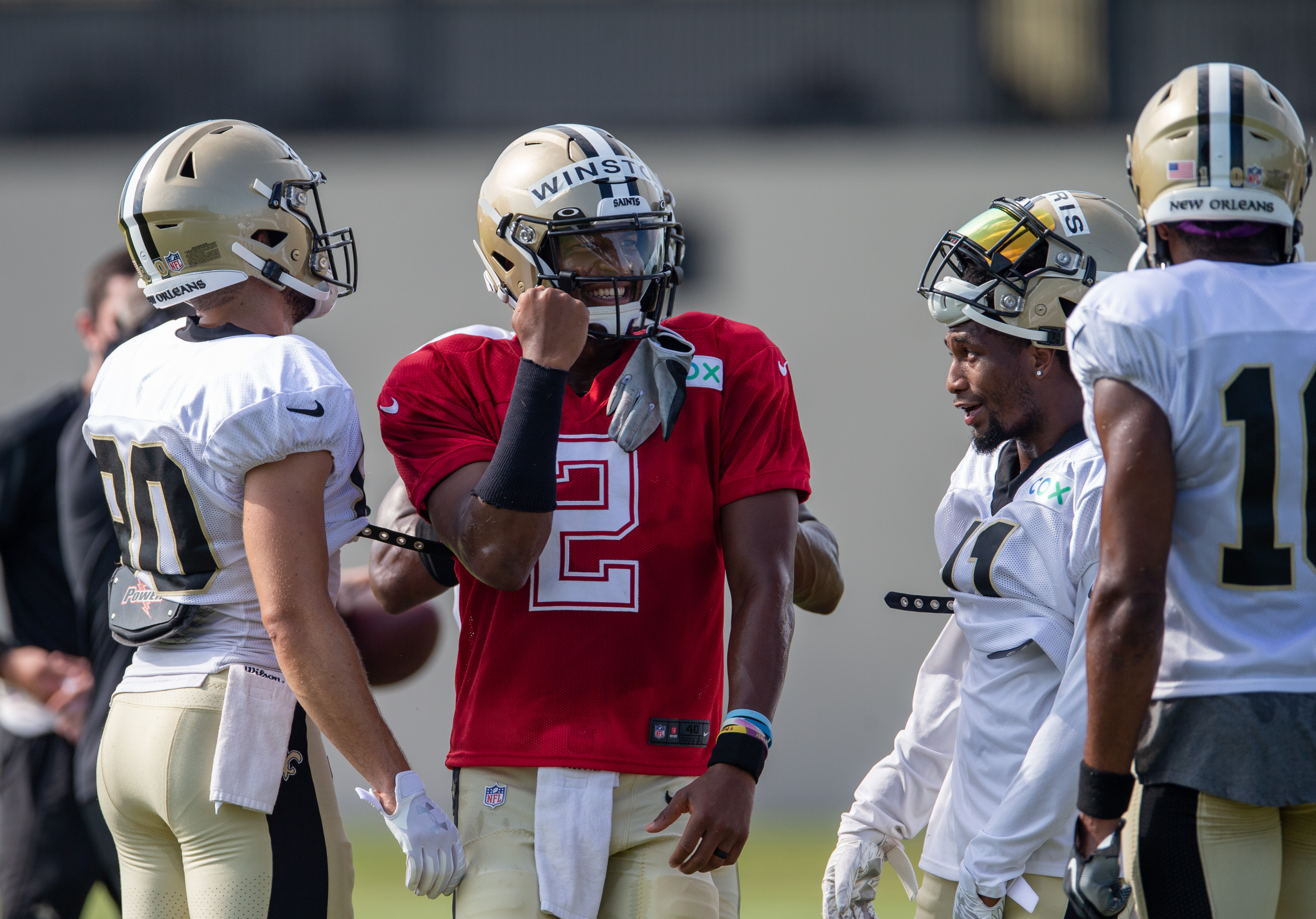 Saints' backup Jameis Winston just loves his new quarterback room