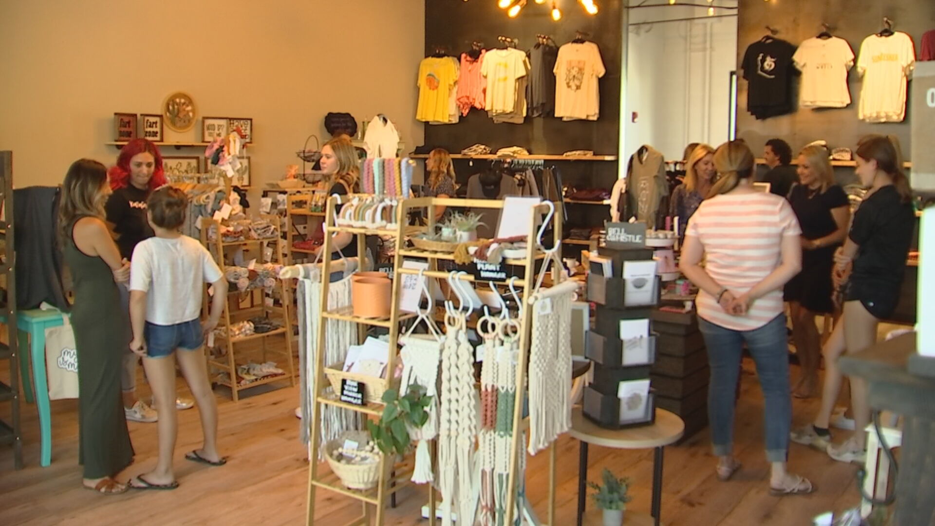 85 Local gift boutique in Peoria hosts array of small businesses