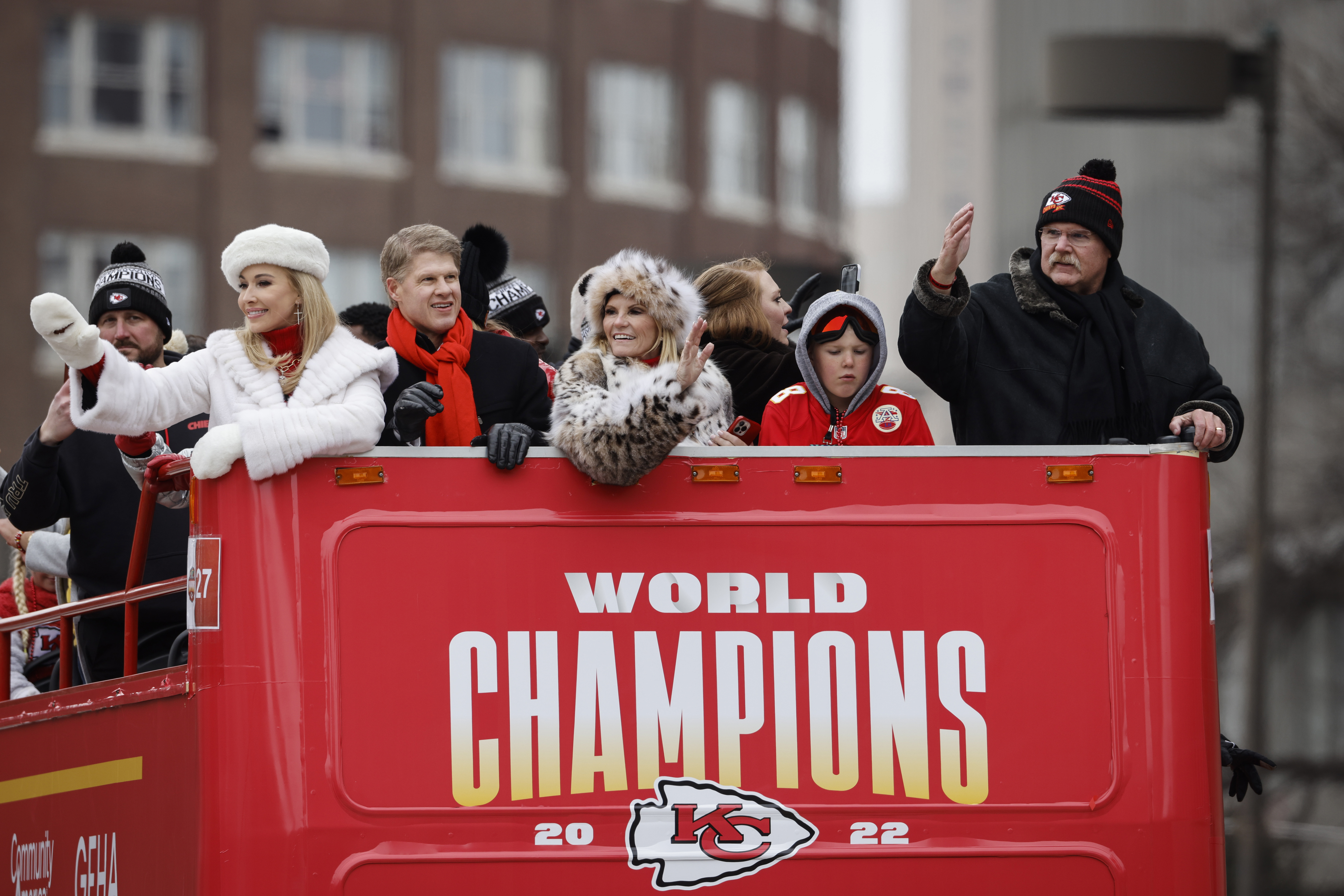 Chiefs Super Bowl parade: KCPD helicopter shows crowd of fans