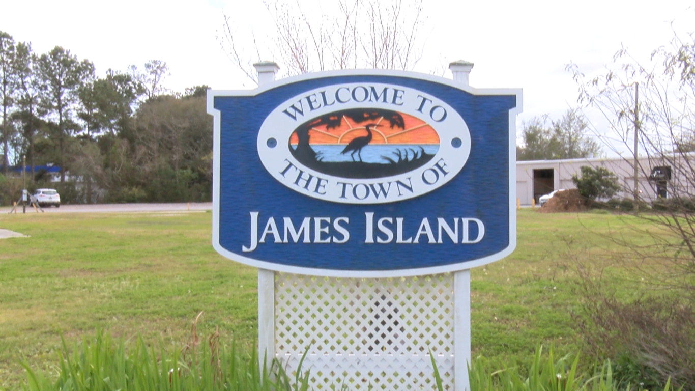 James Island Council passes ordinance recommending public to wear mask