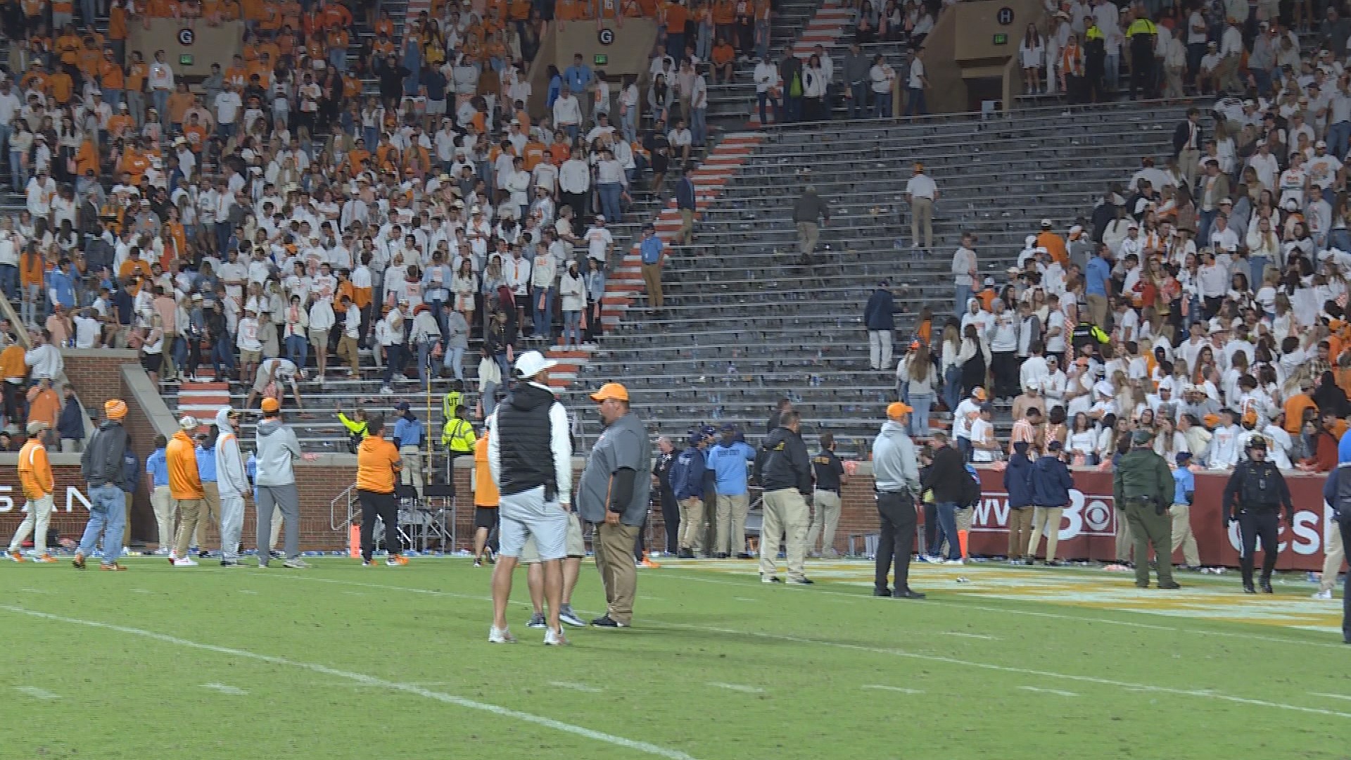 Where Lane Kiffin keeps yellow golf ball from Ole Miss-Tennessee game