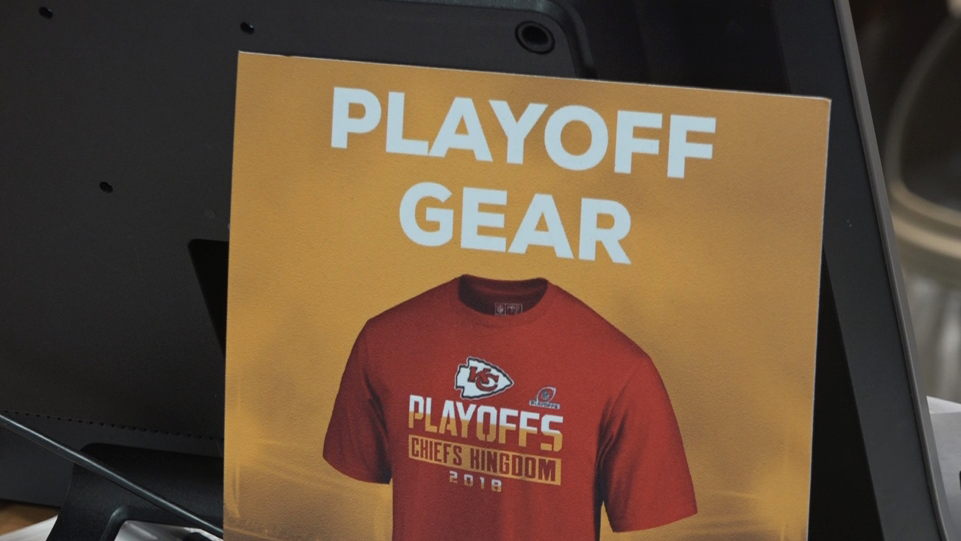 Chiefs gear flying off the shelves amid historic playoff run