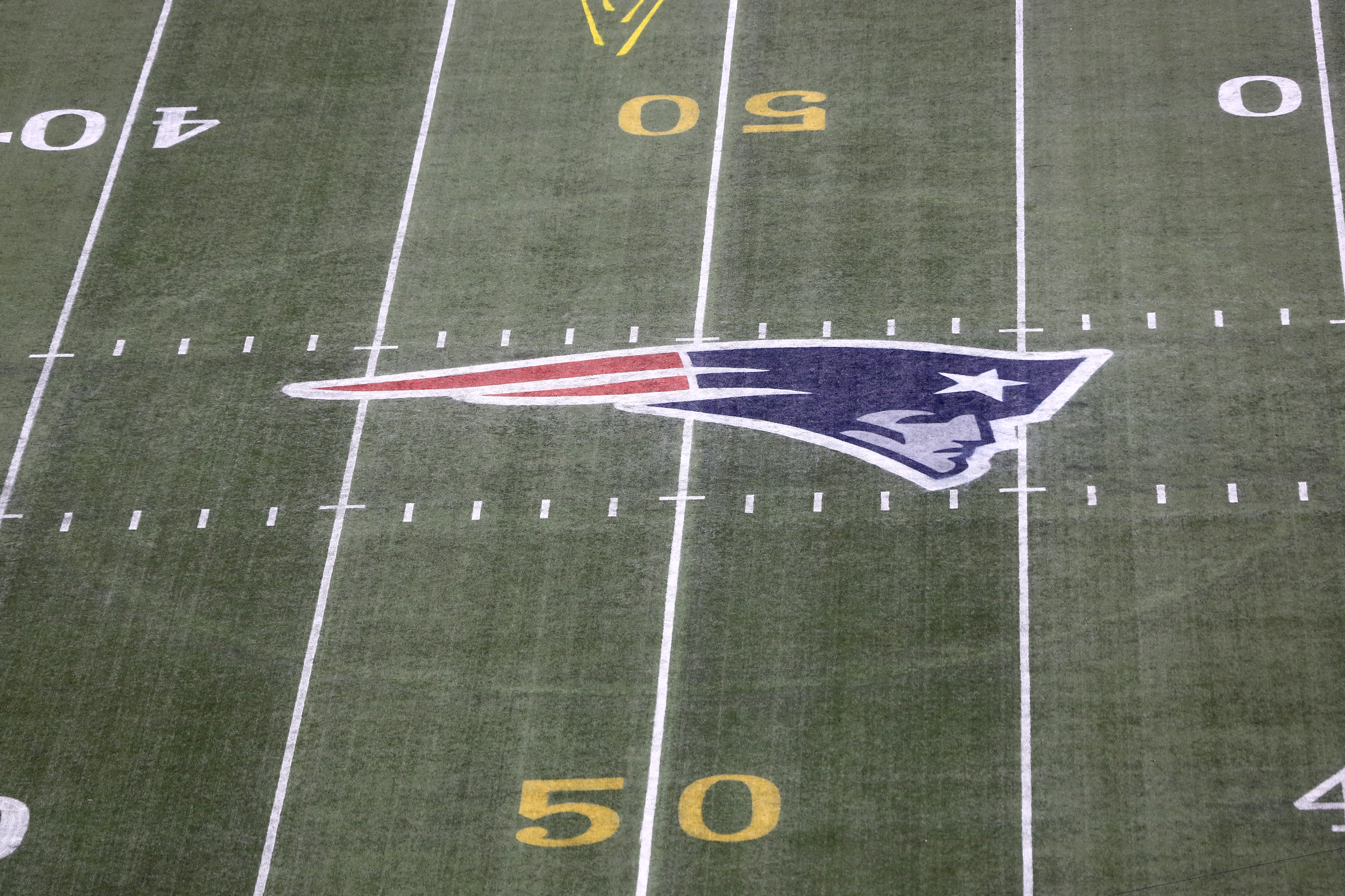 Pats fined $1.1M, lose pick for filming game last season