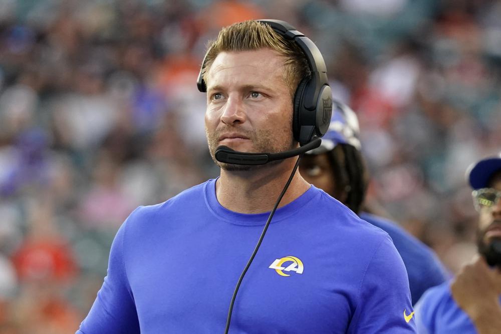 Rams' McVay takes accidental helmet to jaw on sideline - The San Diego  Union-Tribune