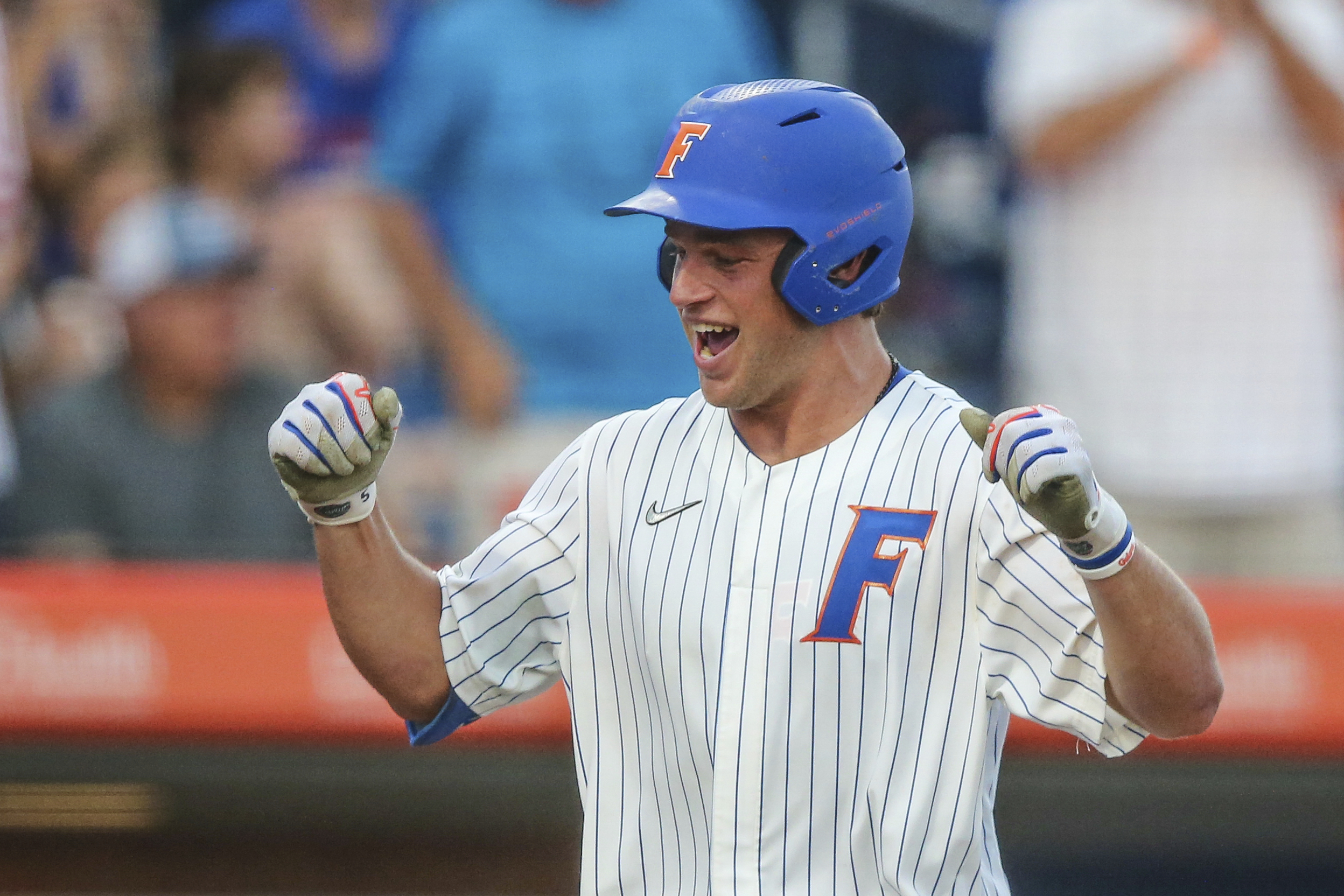 Gators Open Regional Play Against Central Michigan - Florida Gators