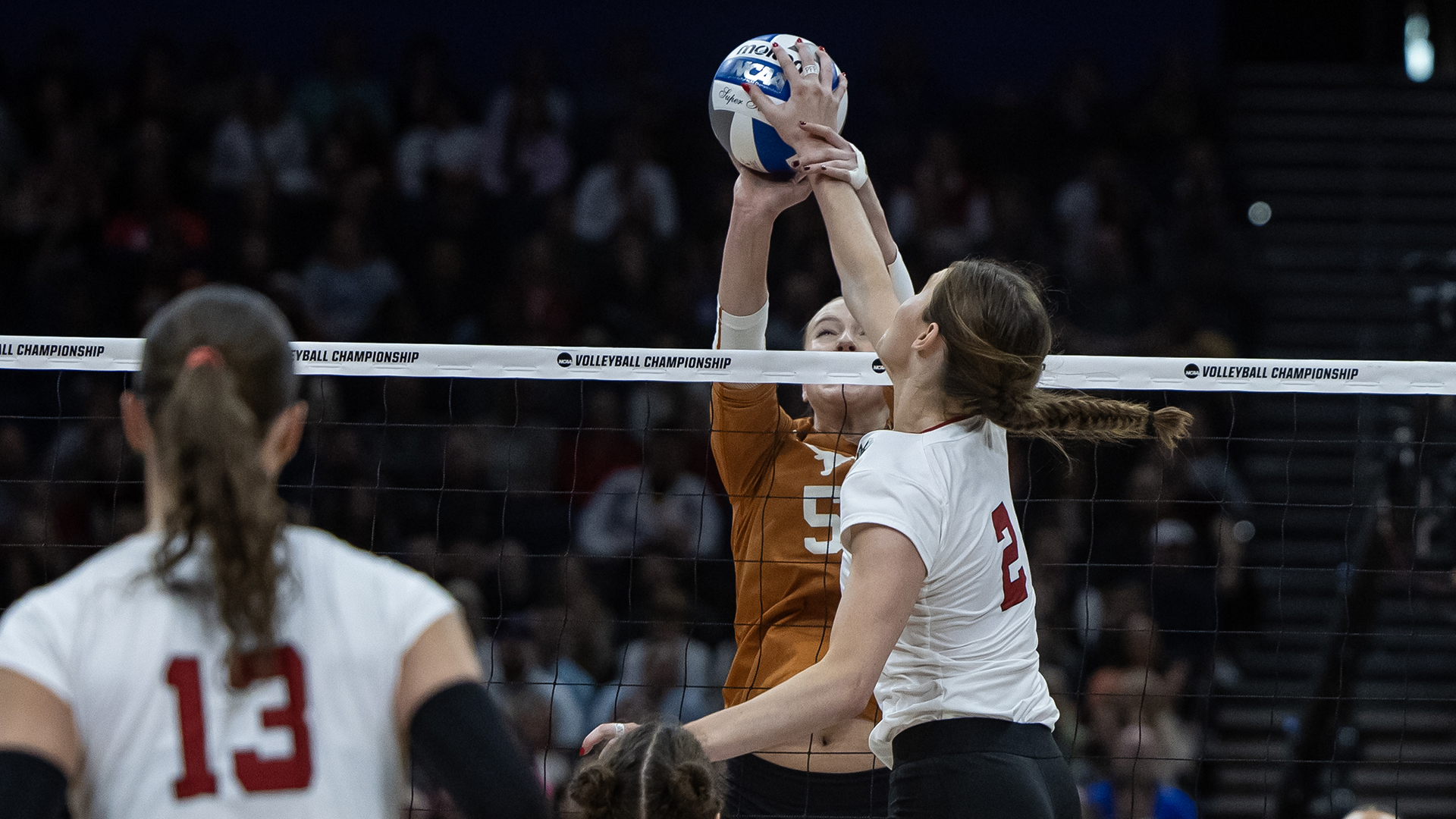 Division I women's volleyball championship sets attendance, TV ratings  records to close out historic season 