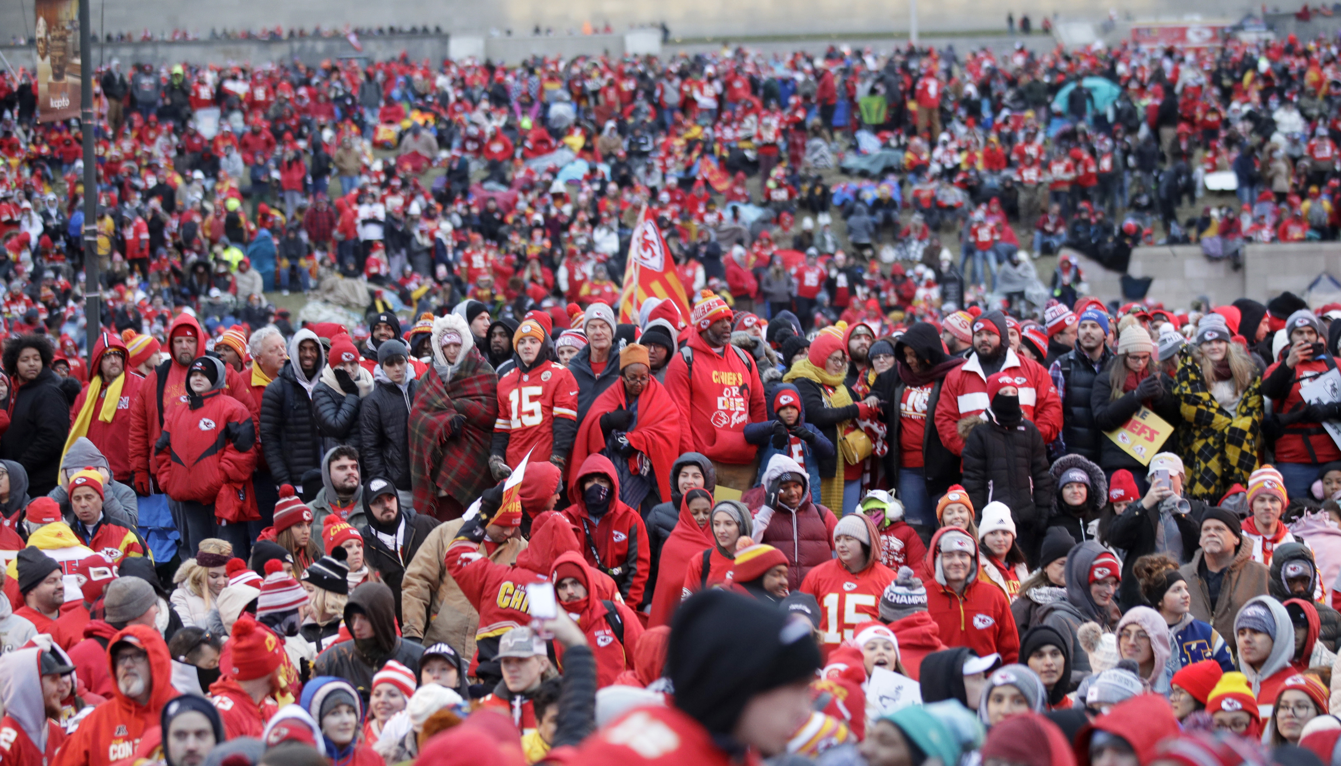 COVID-19 prompts debate over Super Bowl parade for Chiefs