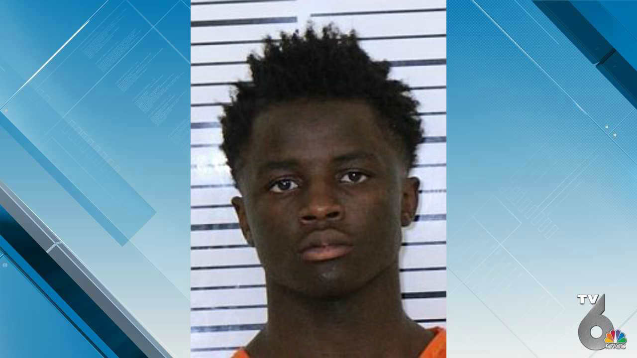 Crime Stoppers looking for 19-year-old Xzavier Dodd
