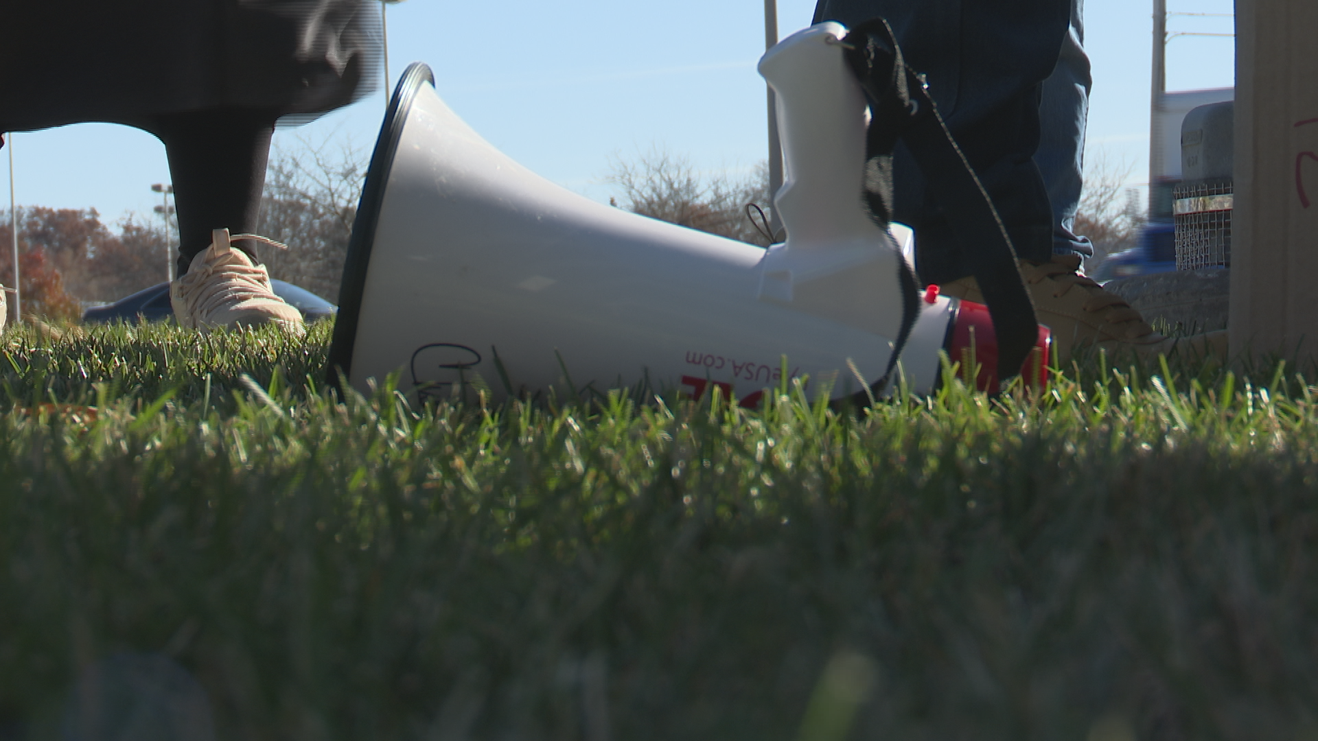 Mosaic workers rally for 'fair' union contract
