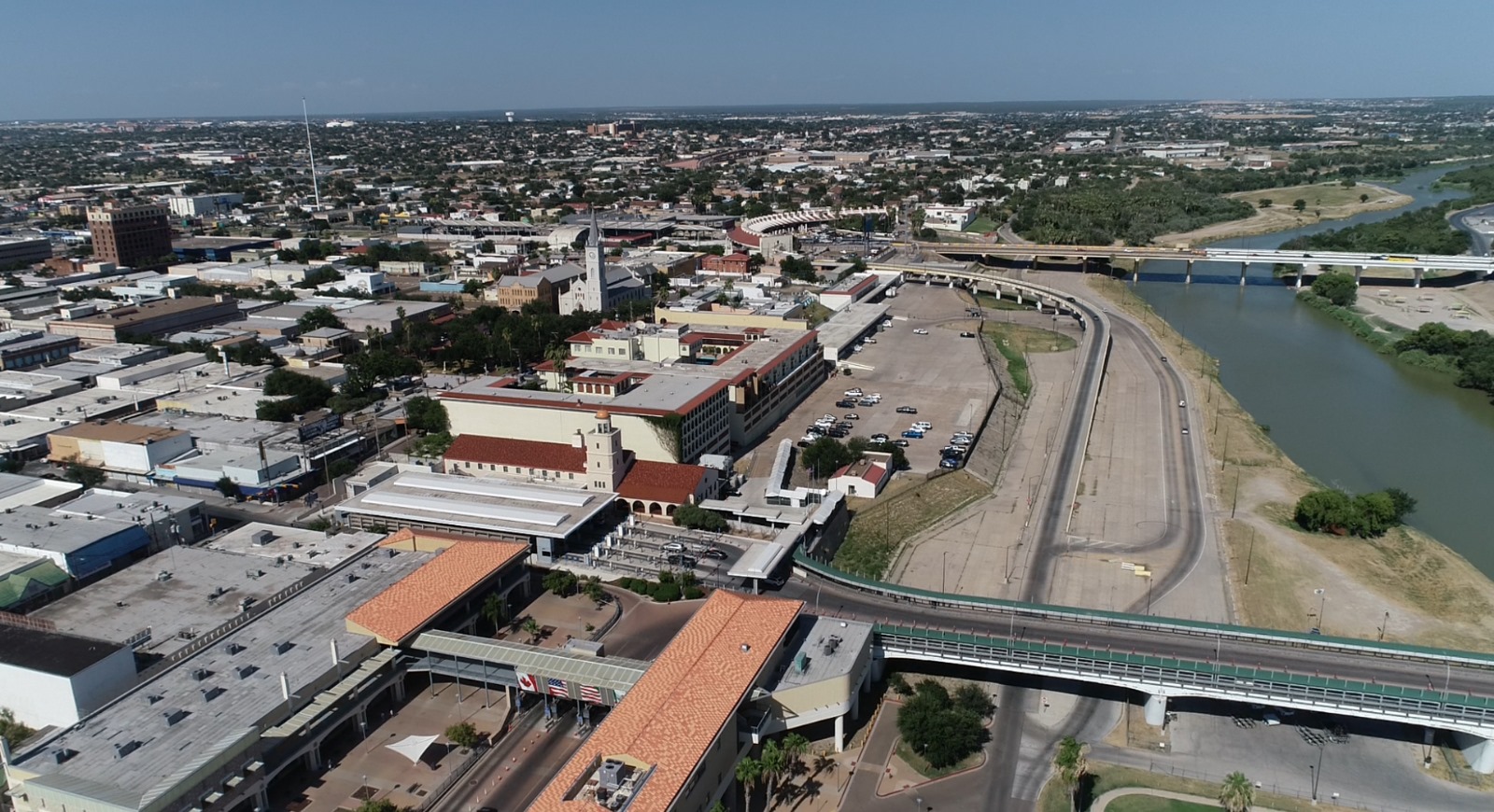 Border Crossing Ladero Colombia, Puente Colombia - Bestmex Blog, image size:1600x870