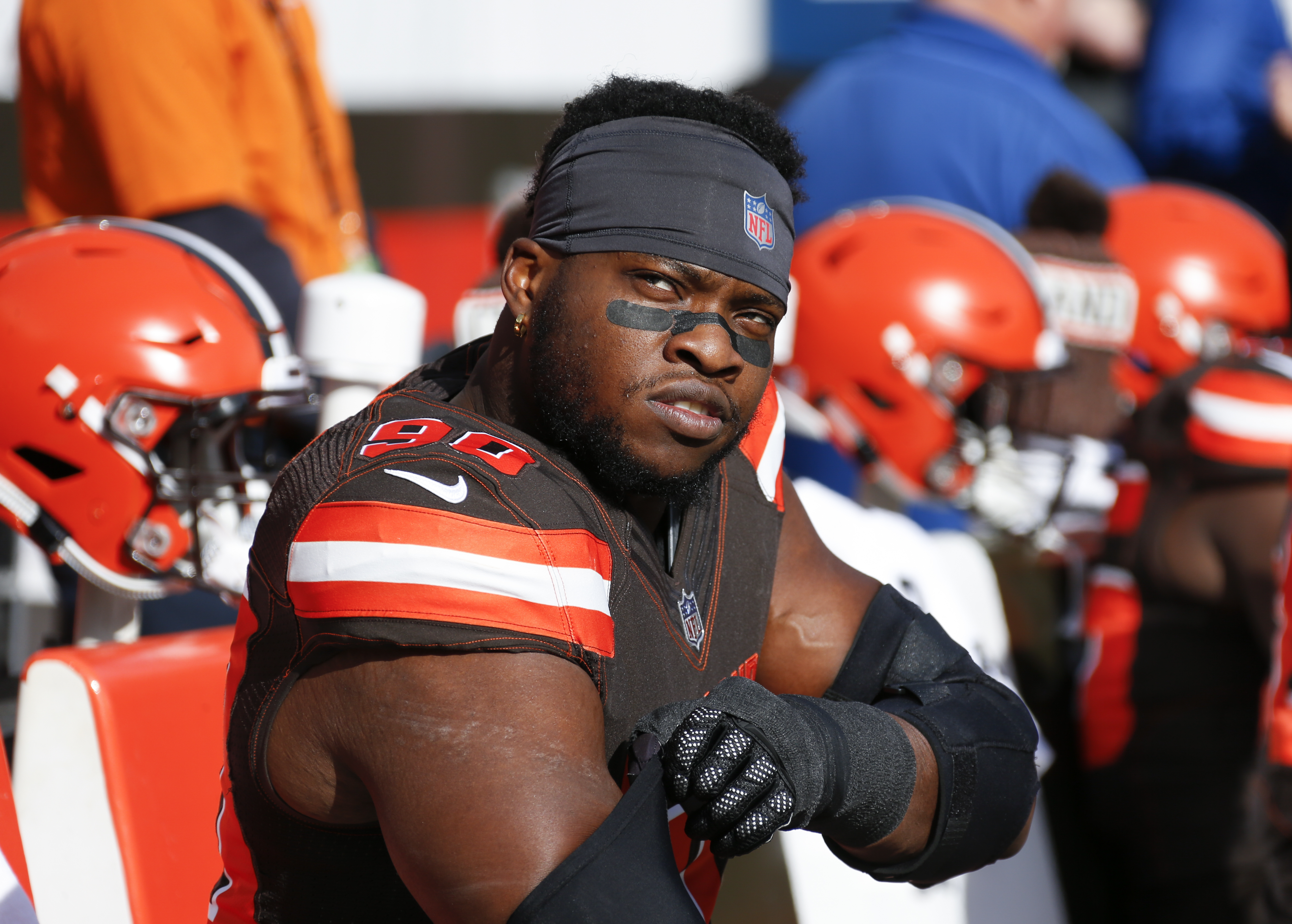 Defensive End Emmanuel Ogbah Meets with the Media