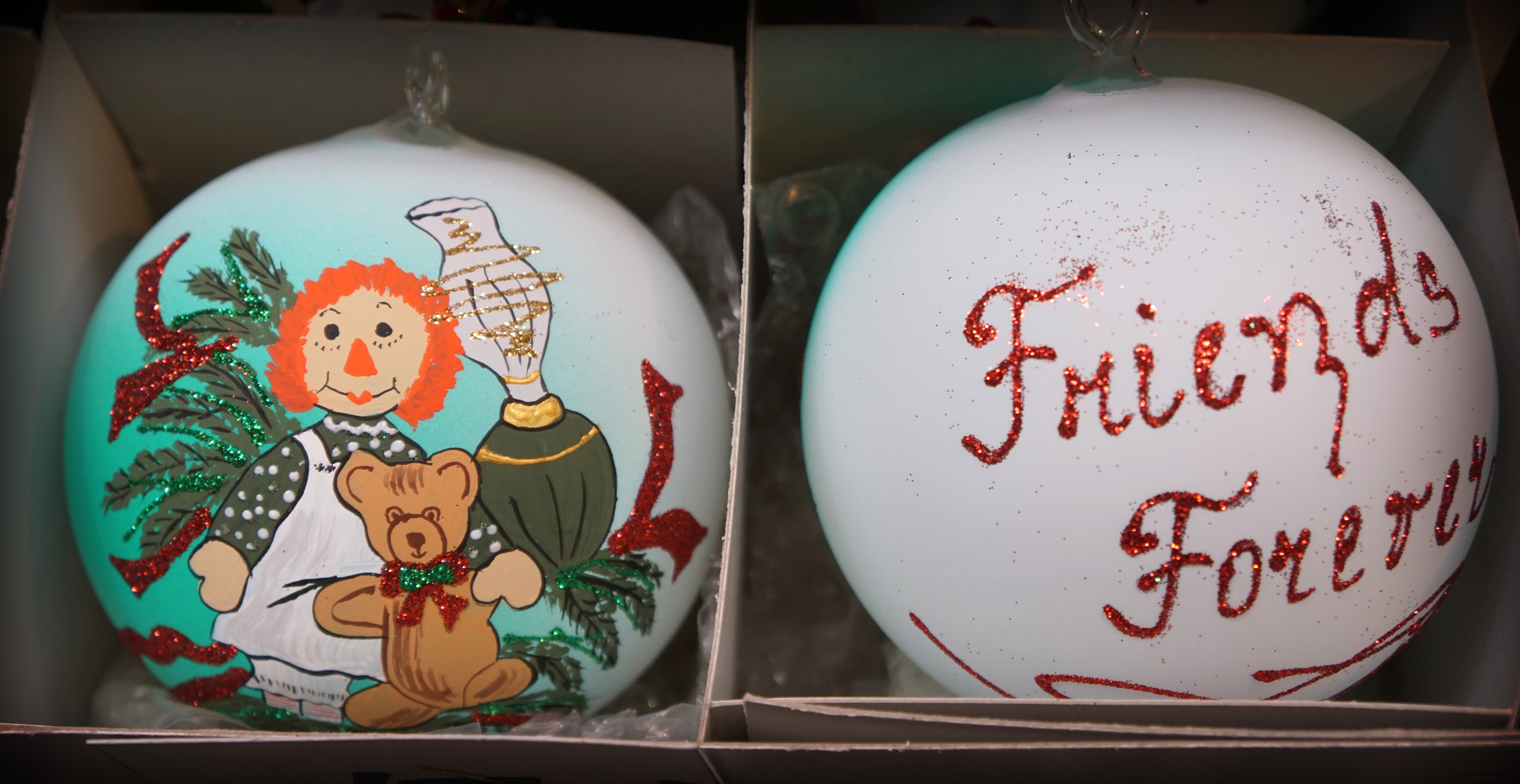 11 ornaments you absolutely must have on your tree for good luck