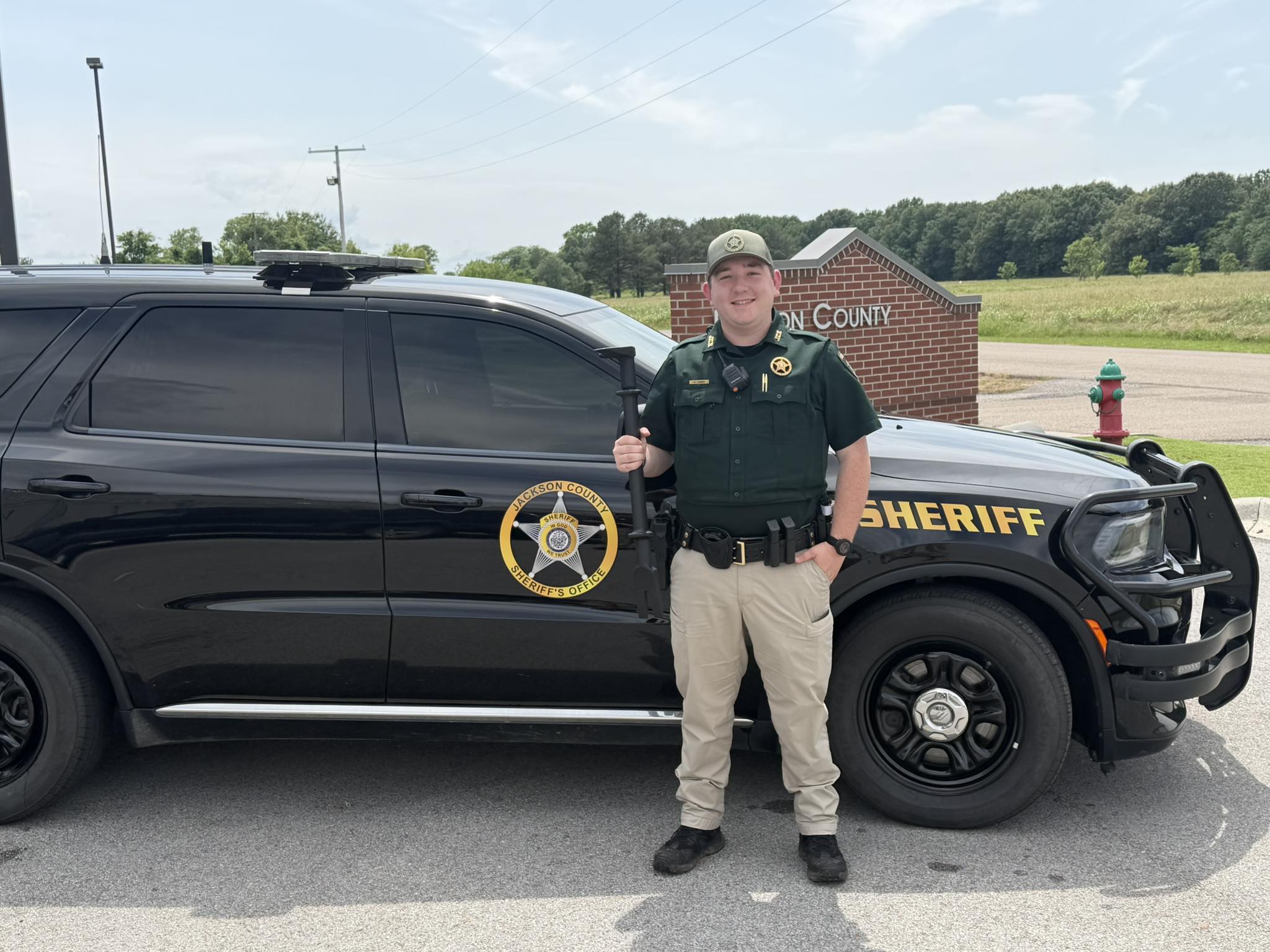 Jackson County Sheriff's Office receives Dynamic Entry Tool