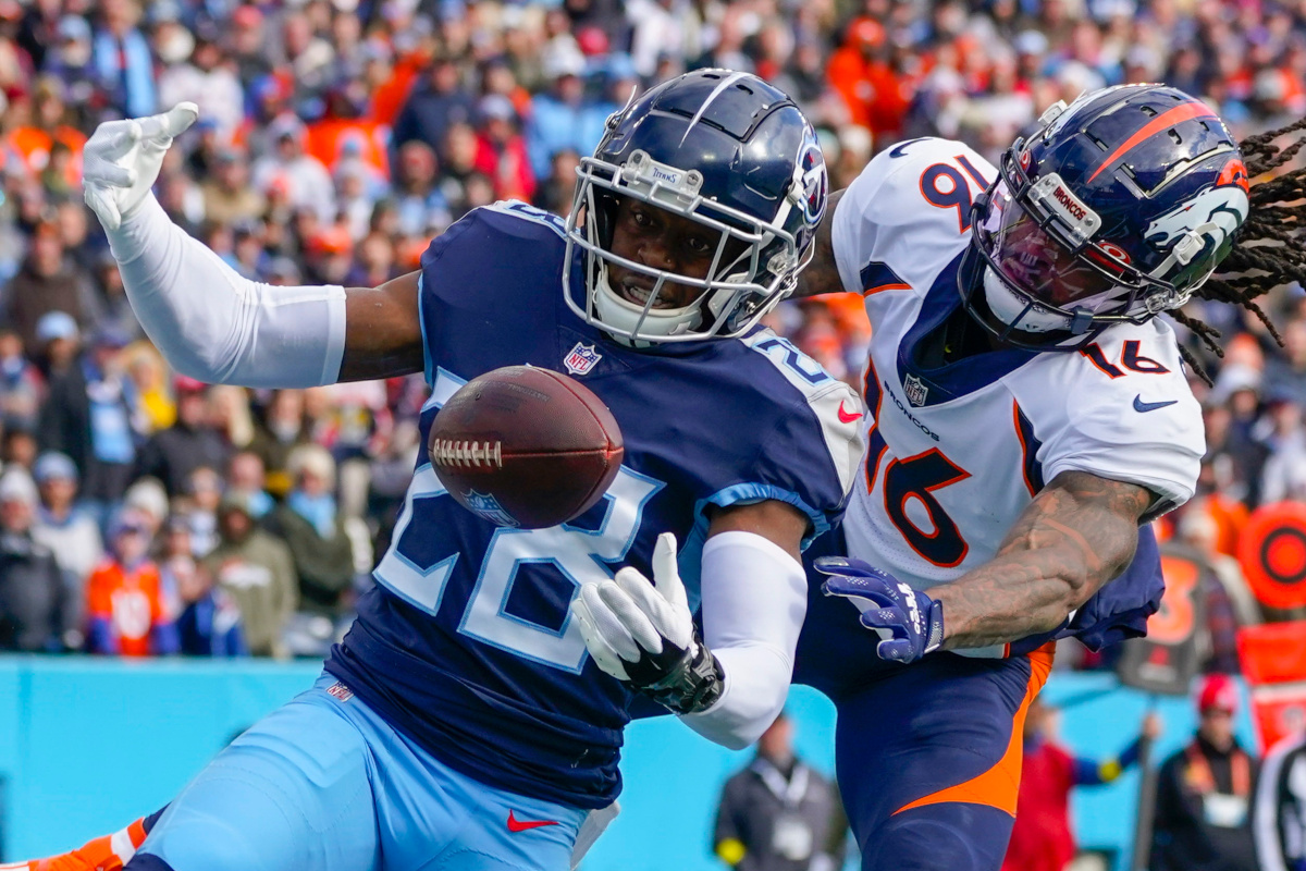 Tennessee Titans safety Joshua Kalu (28) in action during an NFL football  game against the Jacksonville