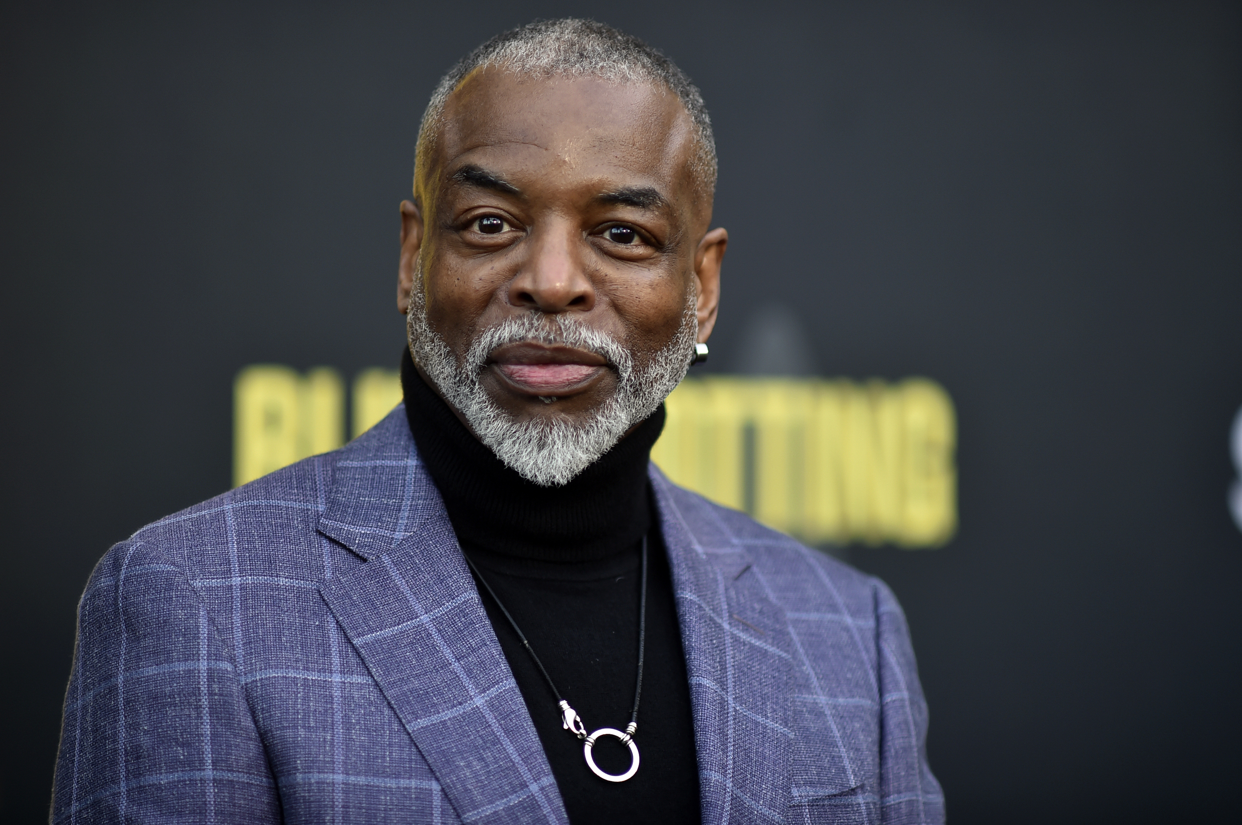 LeVar Burton will host National Book Awards ceremony replacing