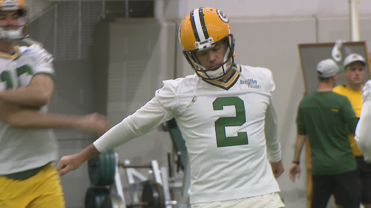 With a heavy heart, Mason Crosby comes through for Packers