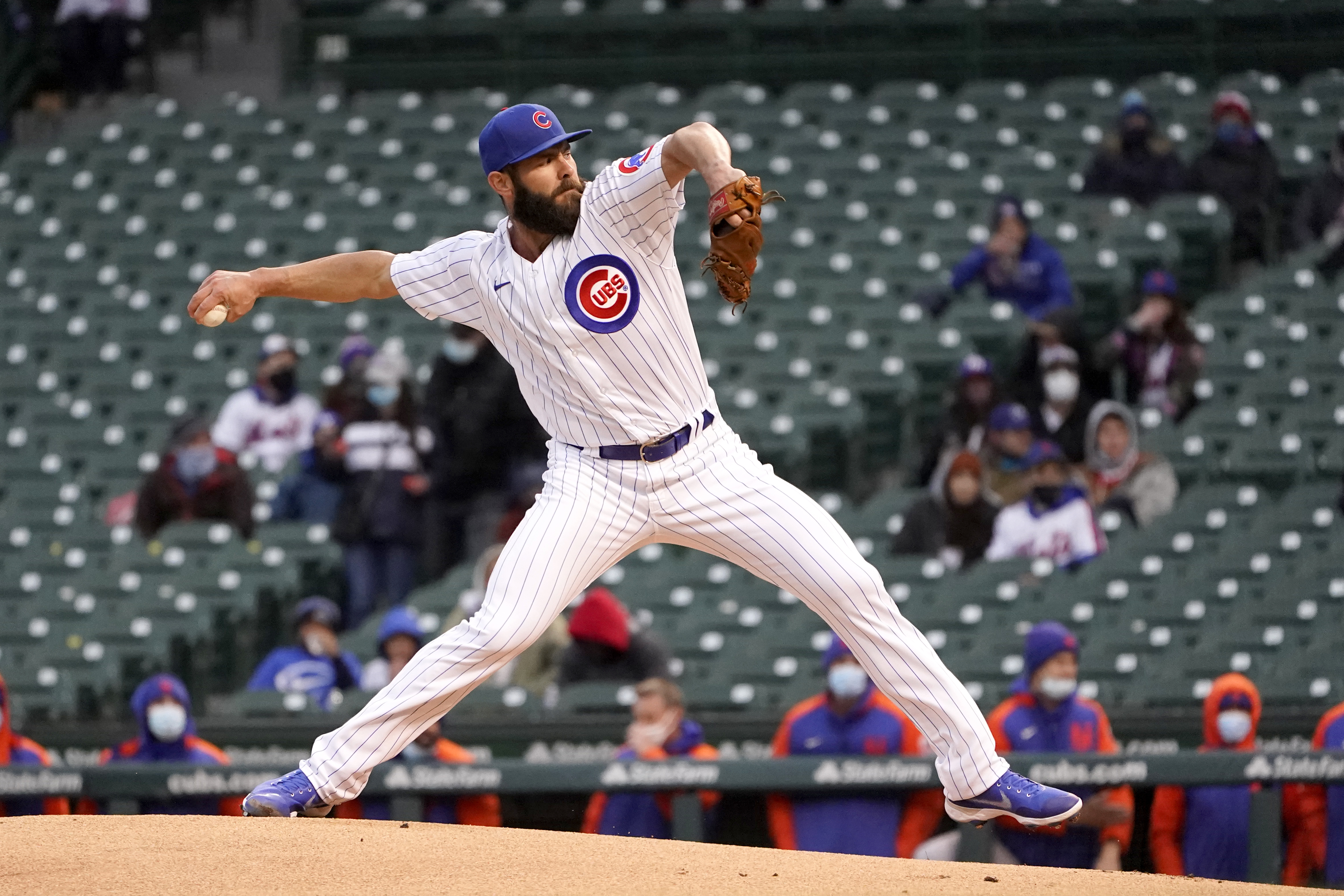 Arrieta pitches Cubs to 3-1 win over Mets on cool night