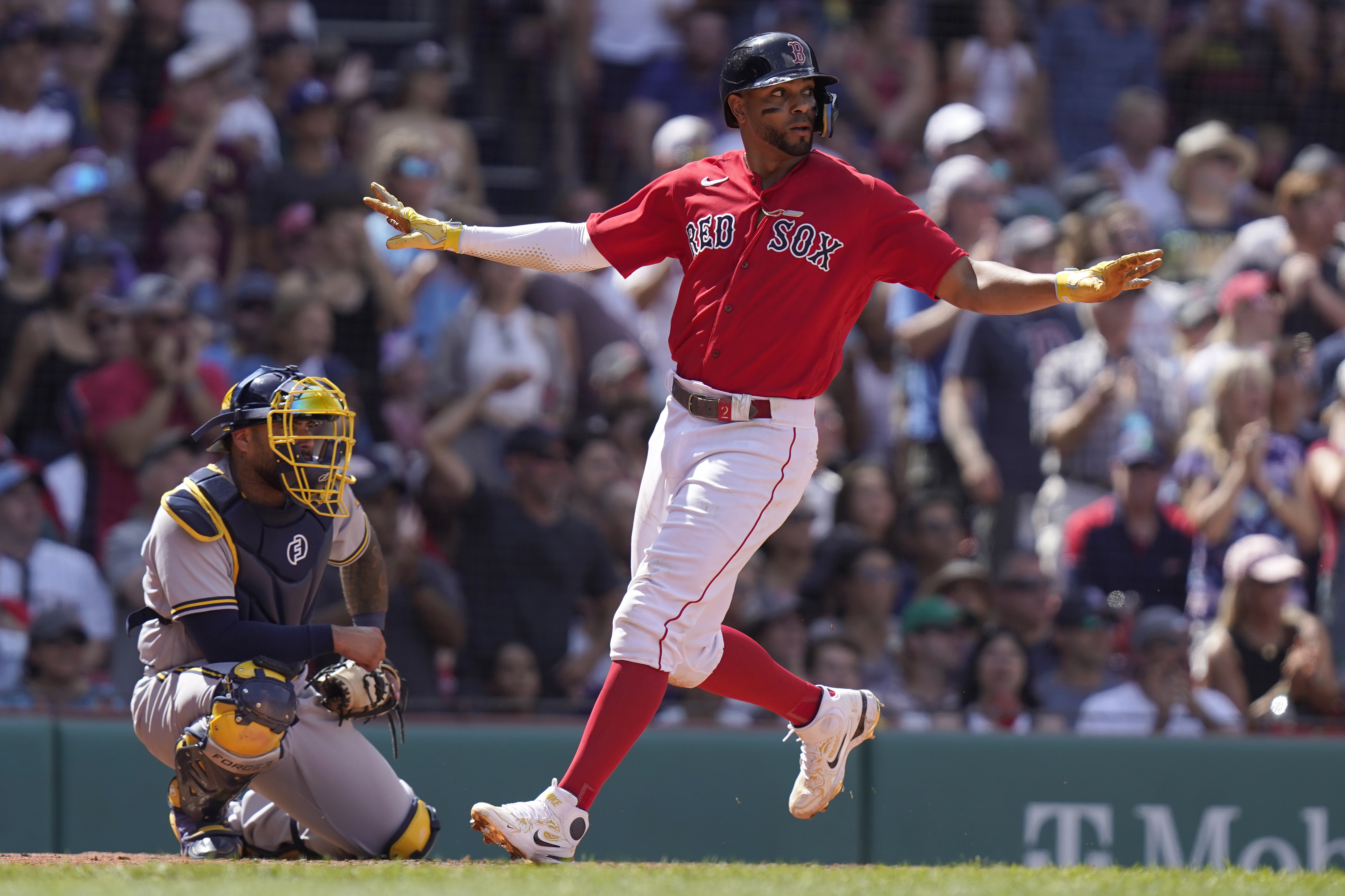 AP source: Bogaerts to Padres for 11 years, $280 million