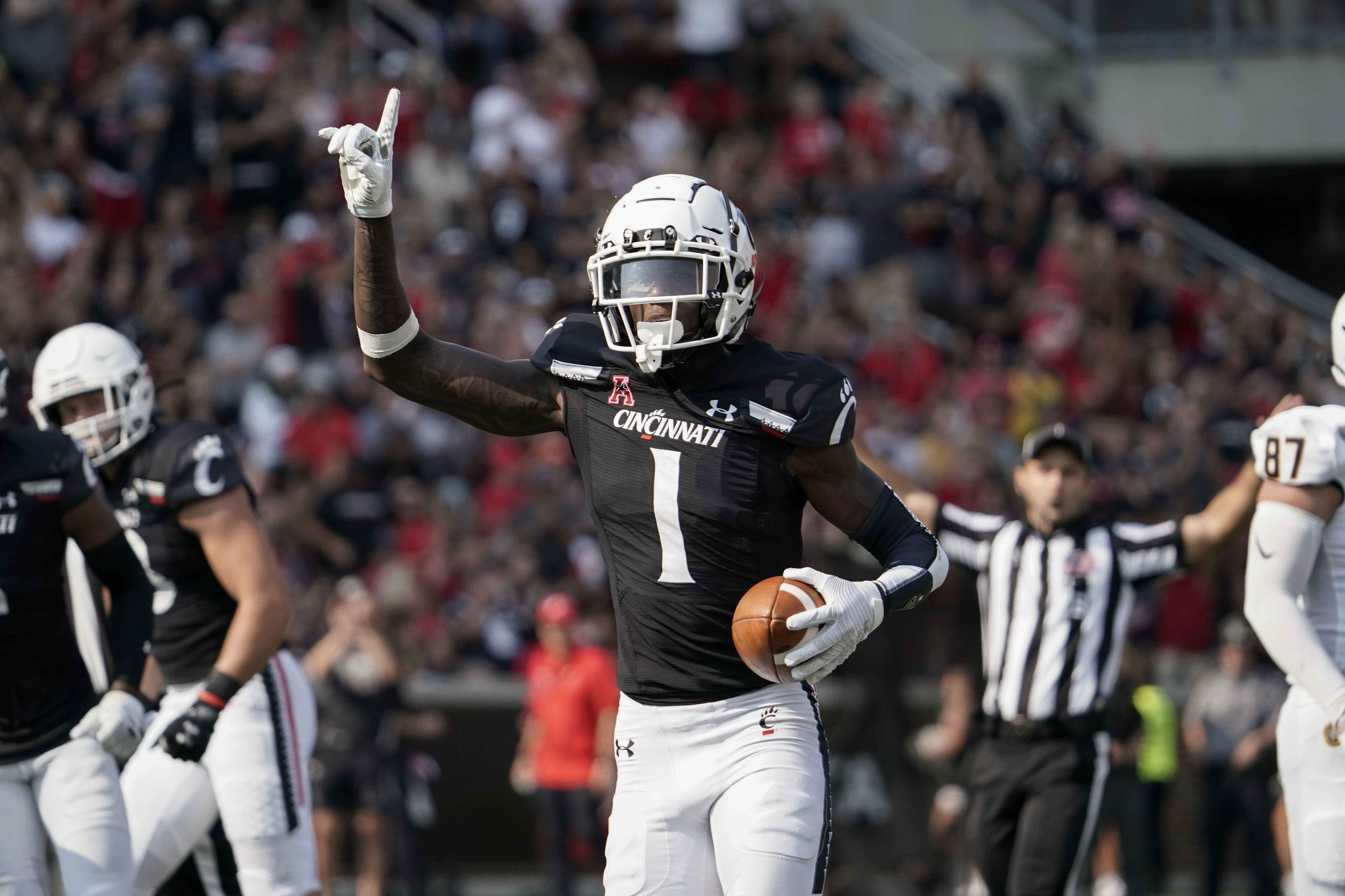 Cincinnati cornerback Ahmad Sauce Gardner arrives on the red